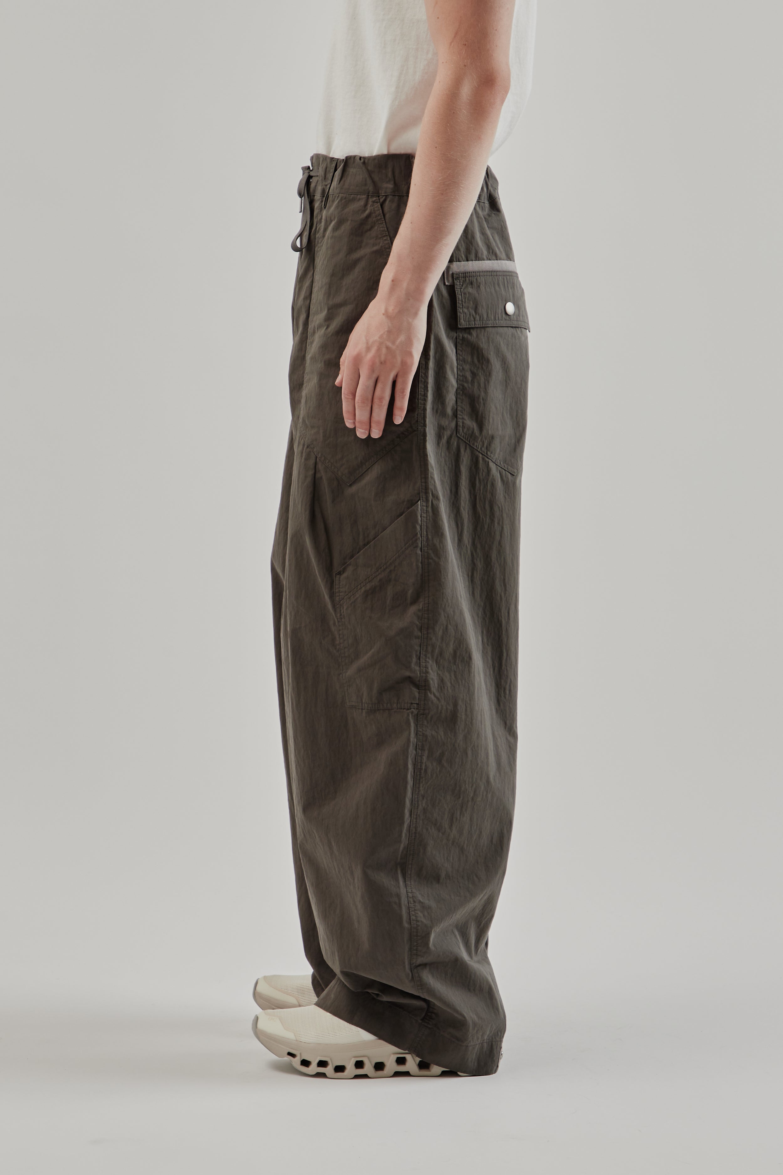 Frizmworks Fold Fatigue Wide Pants - Charcoal | Wallace Mercantile