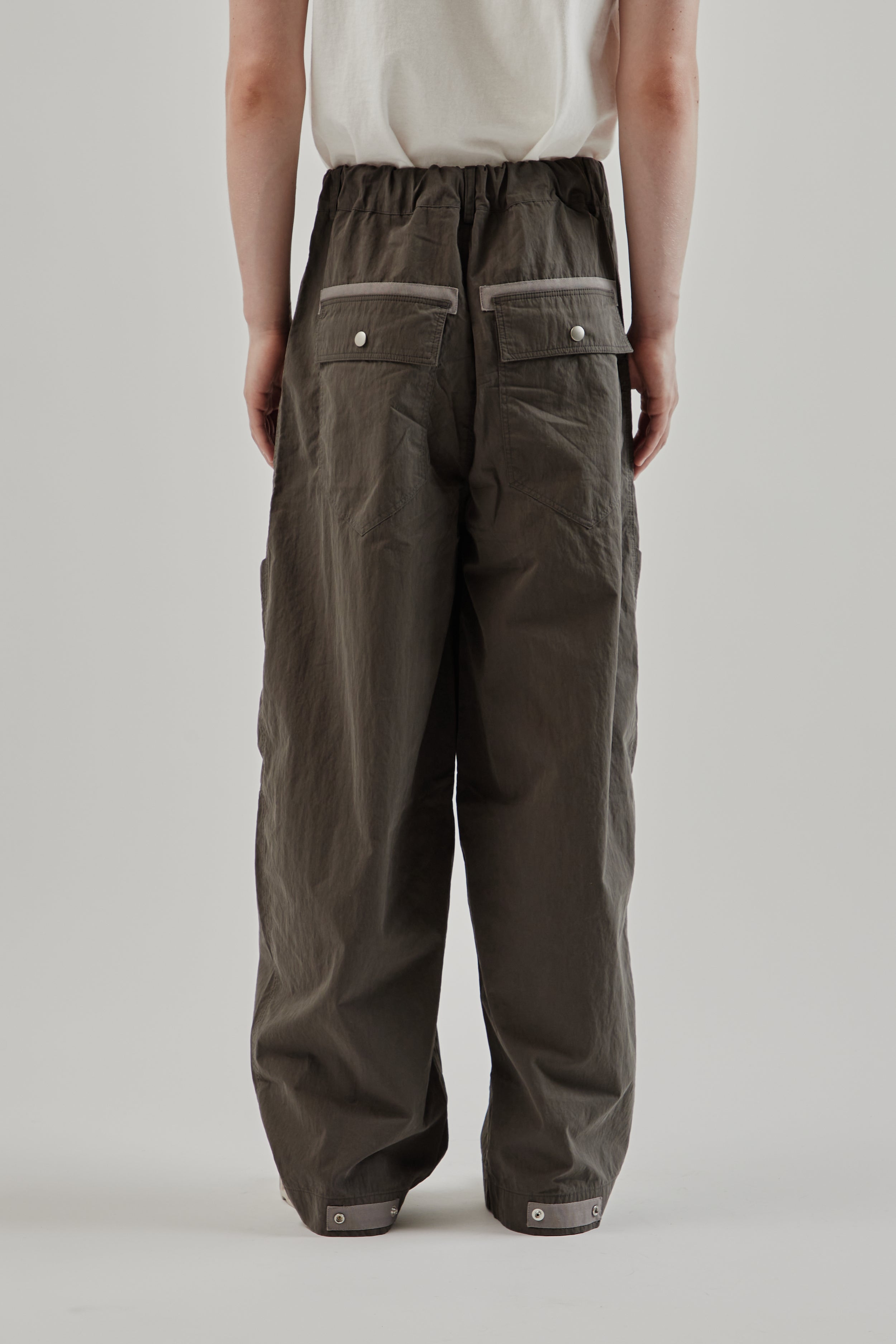 Frizmworks Fold Fatigue Wide Pants - Charcoal | Wallace Mercantile