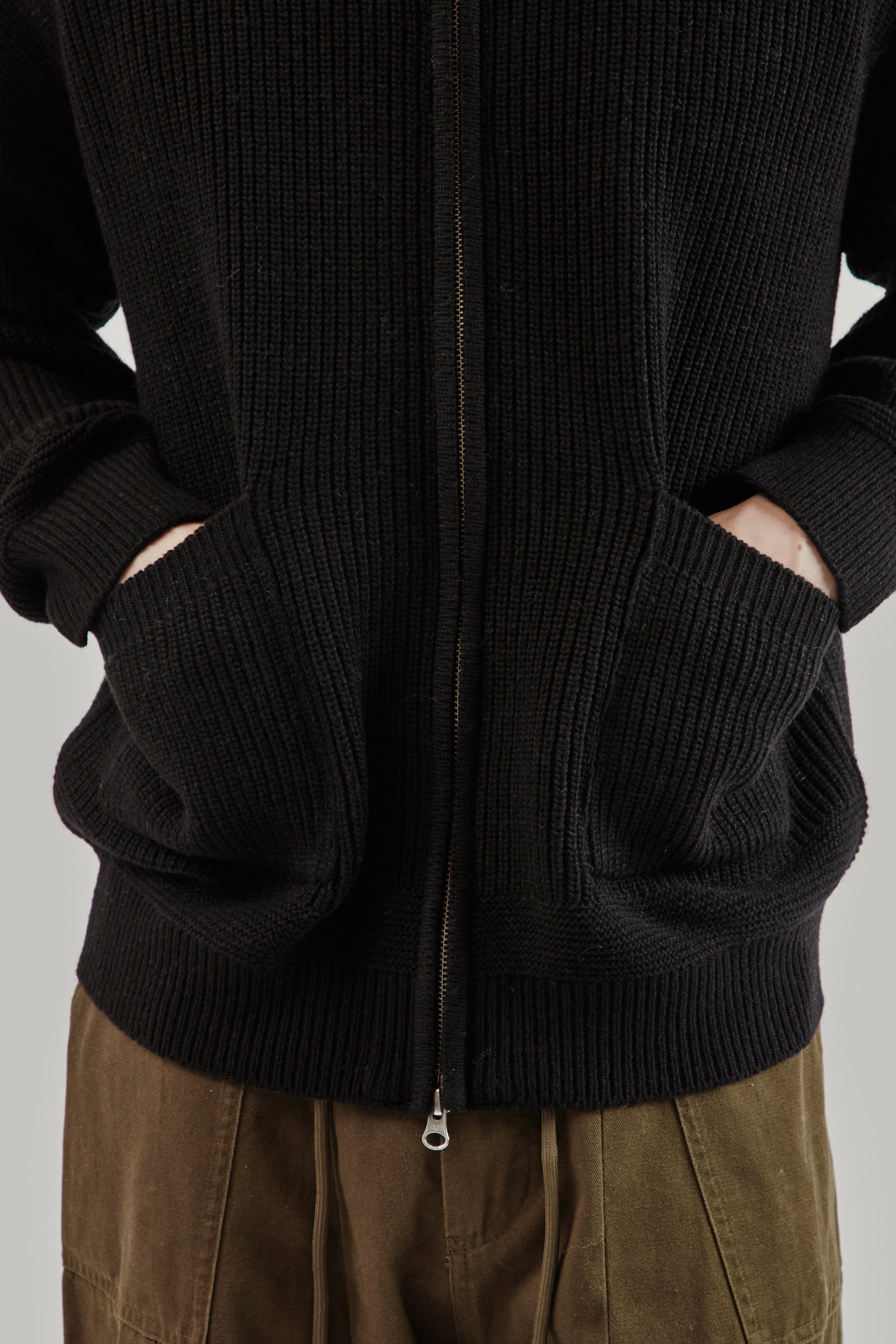 Frizmworks FW25 Wool Deck Zip-Up Cardigan Black 9