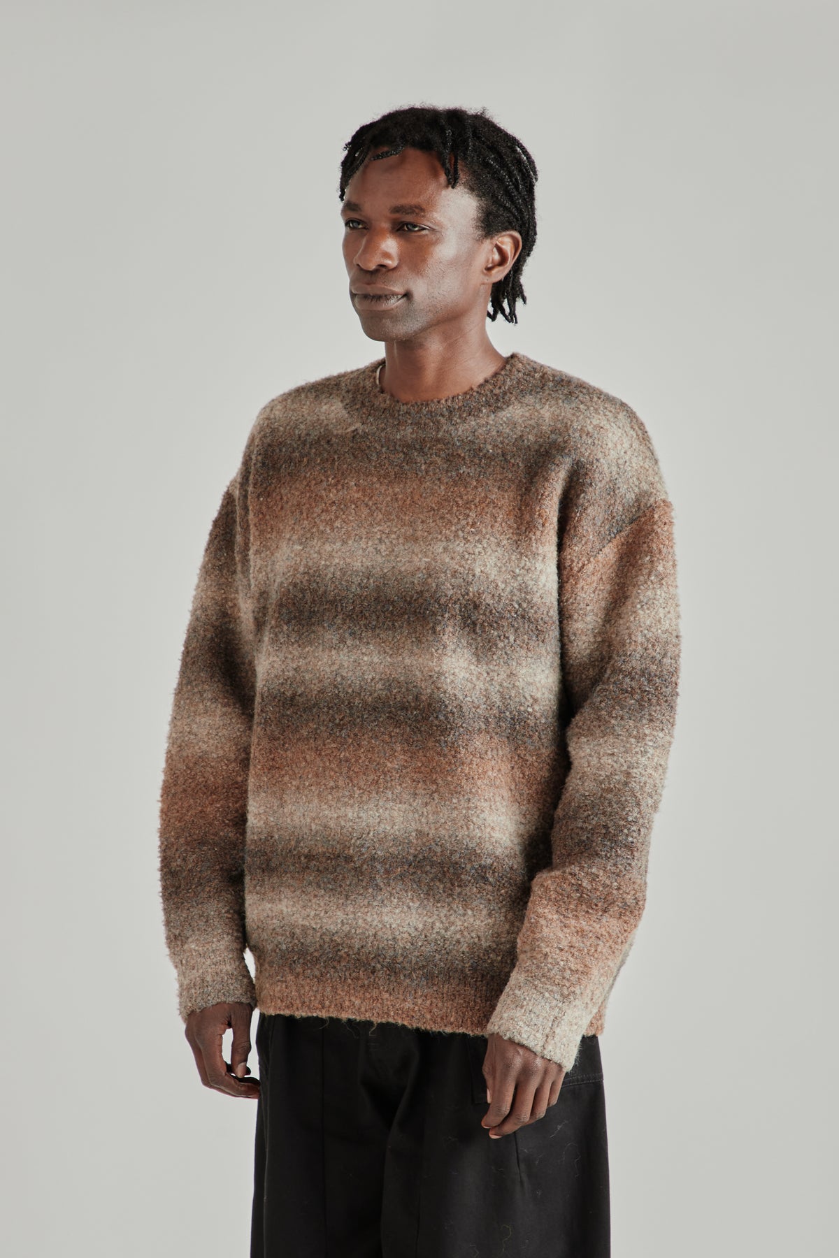 Frizmworks FW26 GRADATION BOUCLE KNIT Brown- Ivory1067