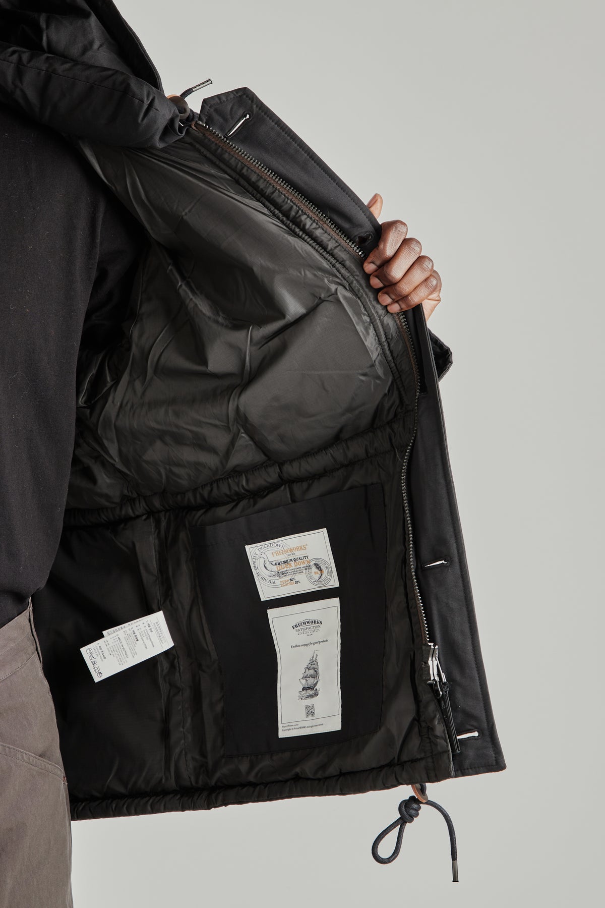 Frizmworks FW26 KARAKORAM DOWN PARKA Black0024