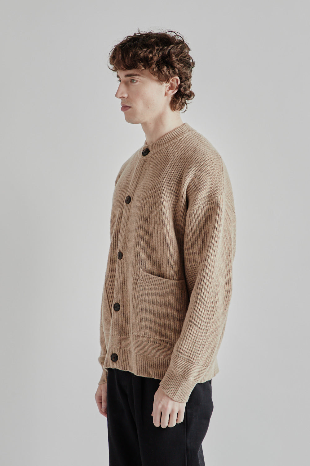 トップス 24aw The CLASIK MILLED FINE WOOLCARDIGAN 24aw The CLASIK MILLED FINE WOOLCARDIGAN