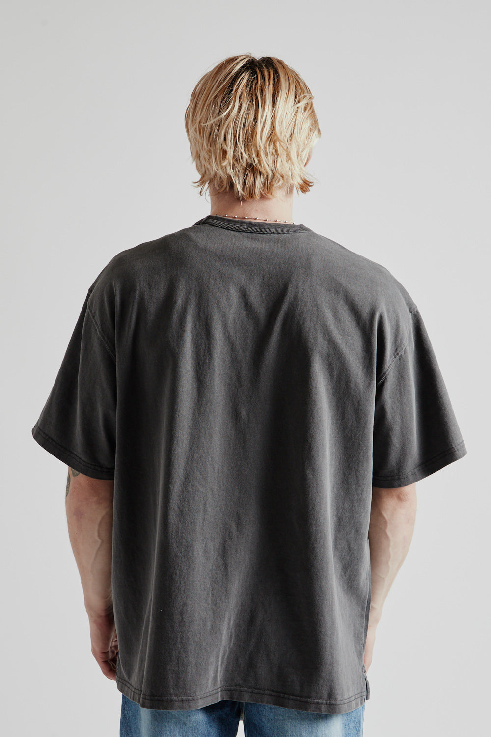 Frizmworks OG Pigment Dyeing Half Tee - Charcoal | Wallace