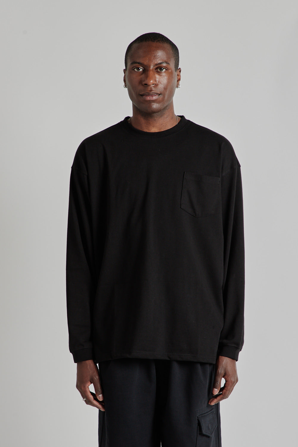 Oversized Long Sleeved Pocket Tee - Black