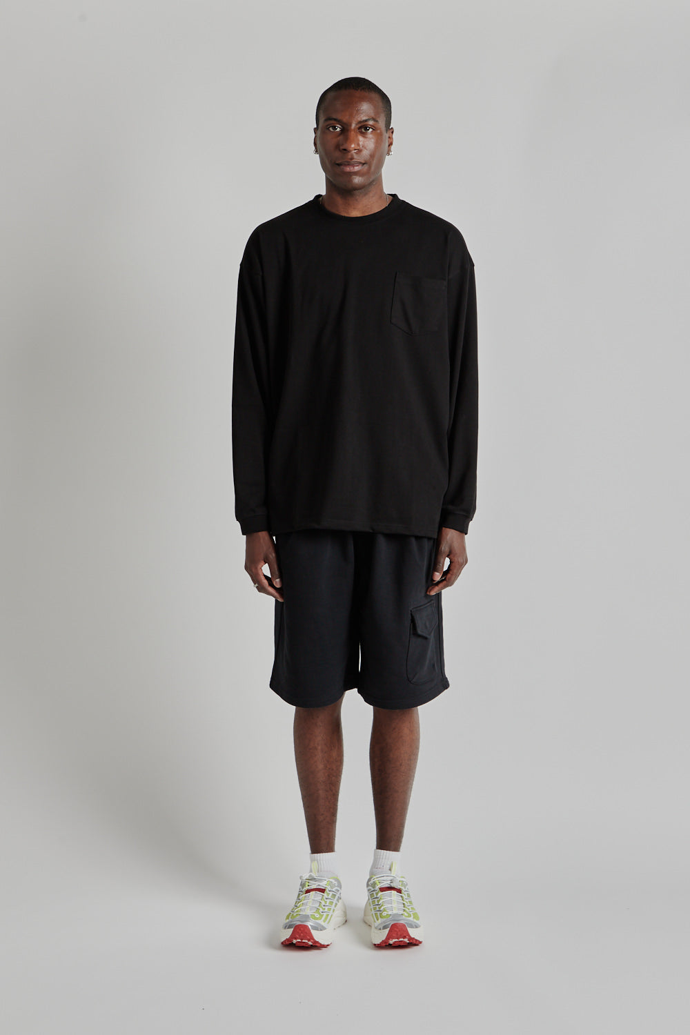 Oversized Long Sleeved Pocket Tee - Black