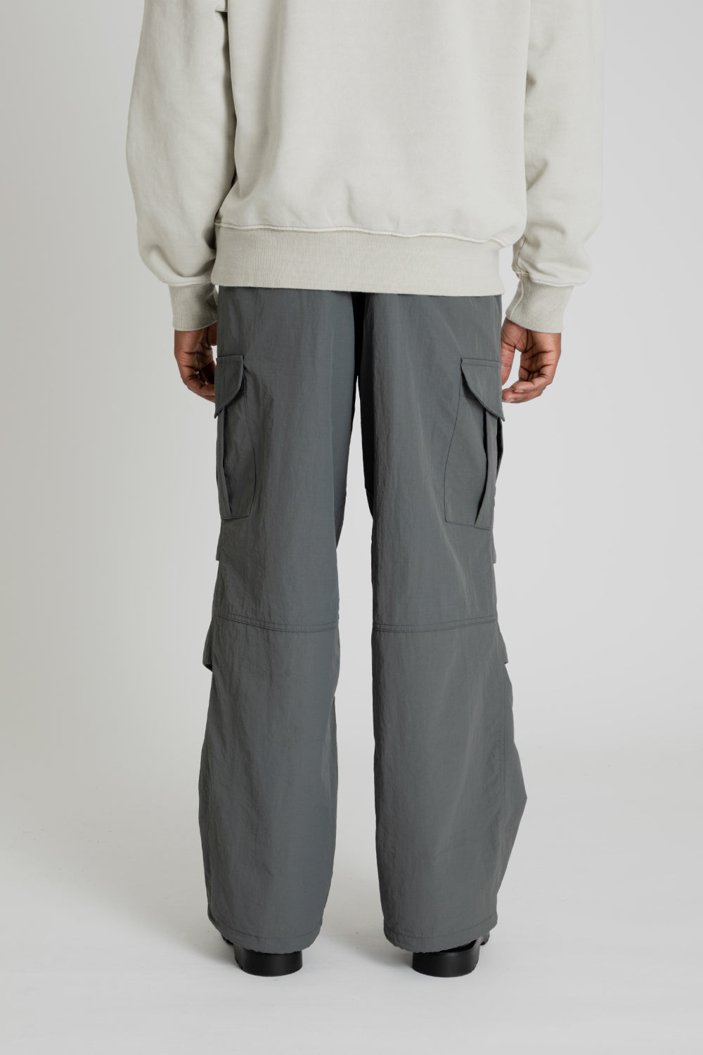 Frizmworks Parachute Cargo Pants Asphalt Detail 02