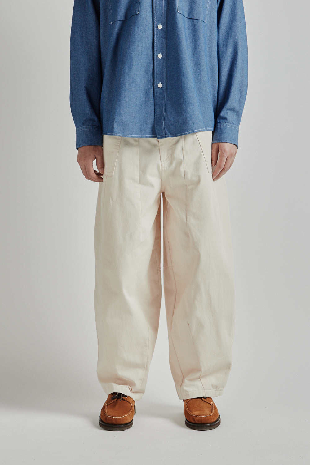 Frizmworks SS25 Twill Balloon Pants Ivory 02
