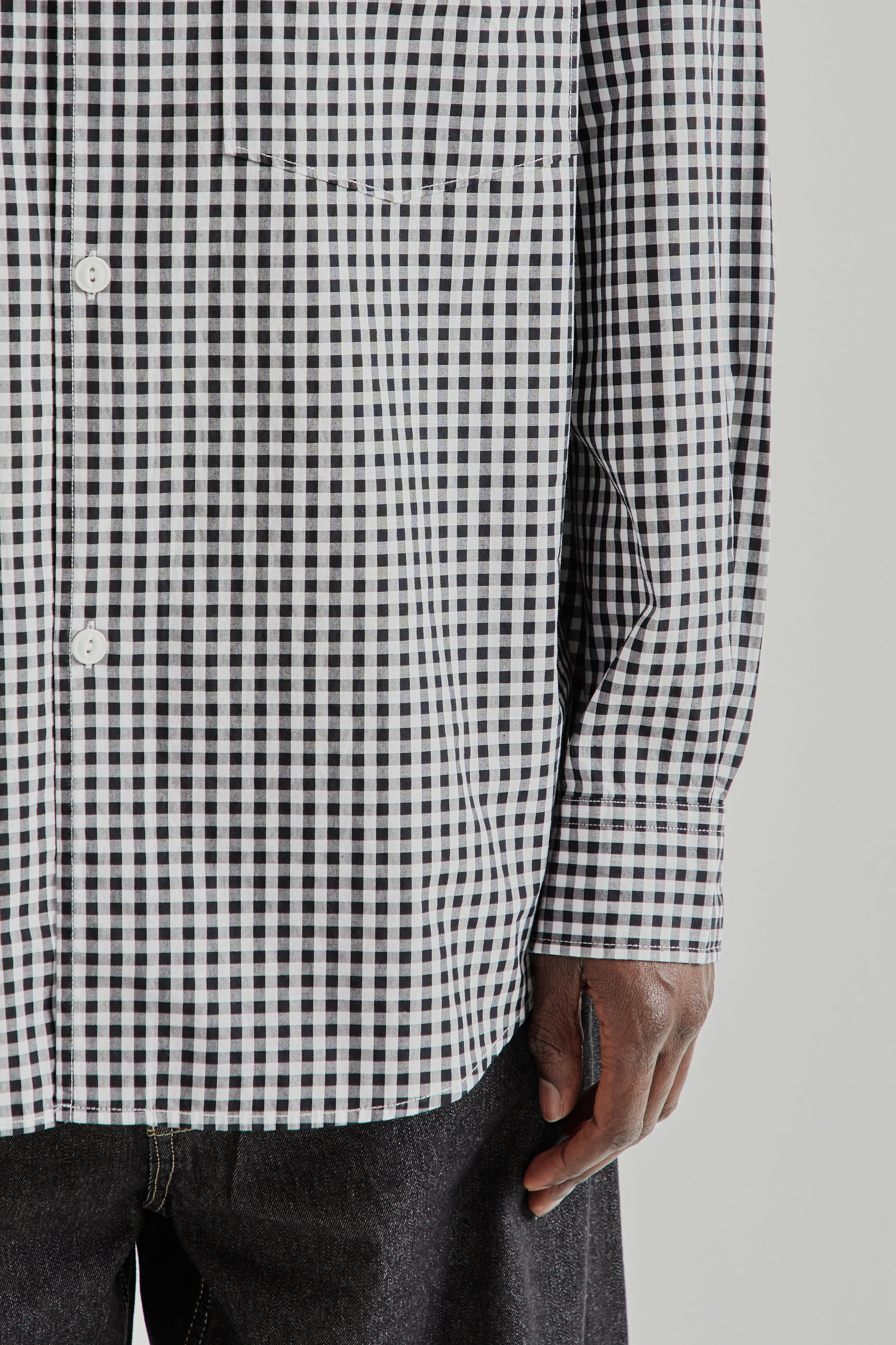 Frizmworks SS26 Ease Gingham Check Shirt Black4233 216f0c24-1d69-4159-9c8f-b4b0062744fc