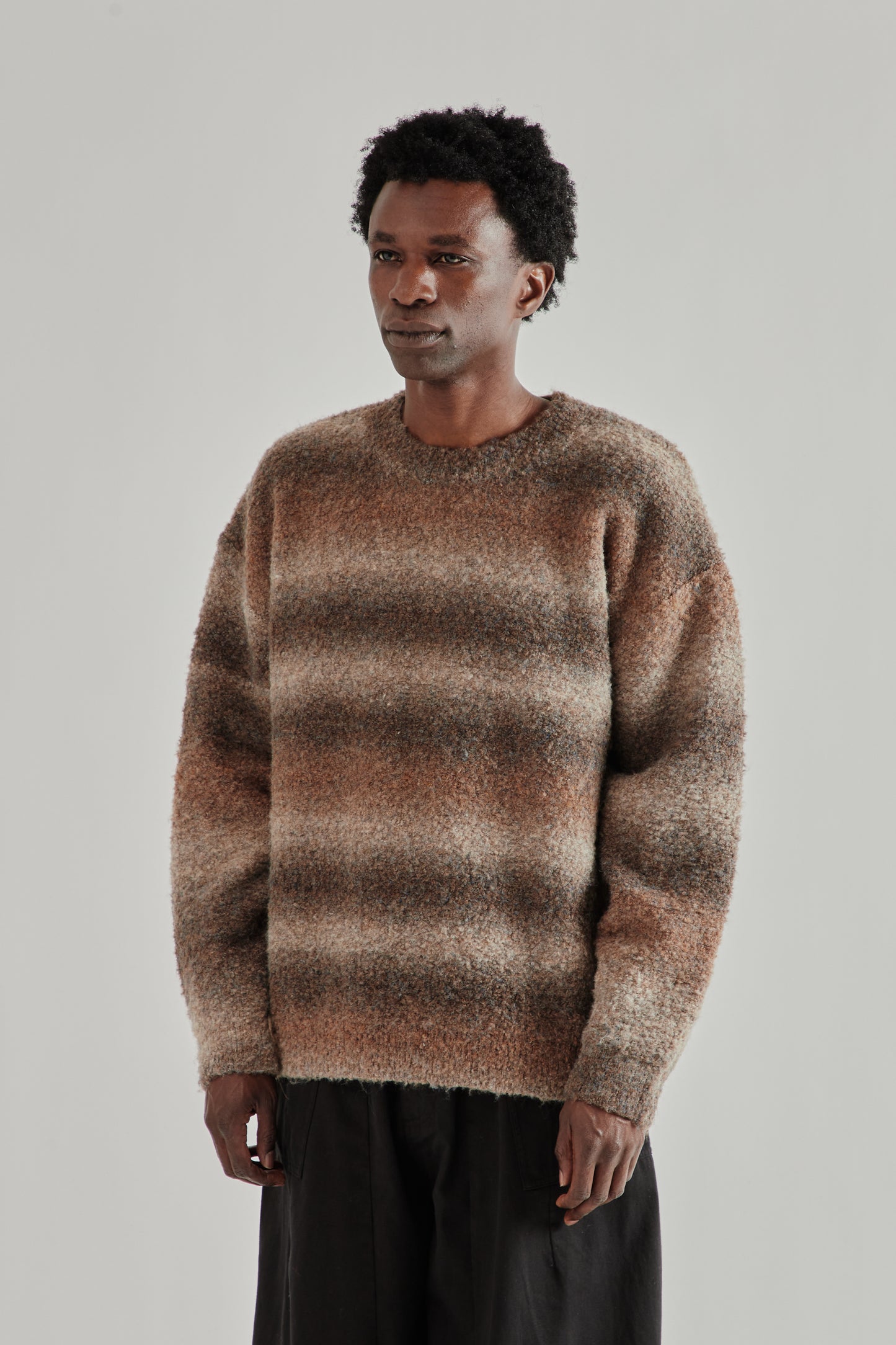 Frizmworks SS26 Gradation Boucle Knit Brown4511