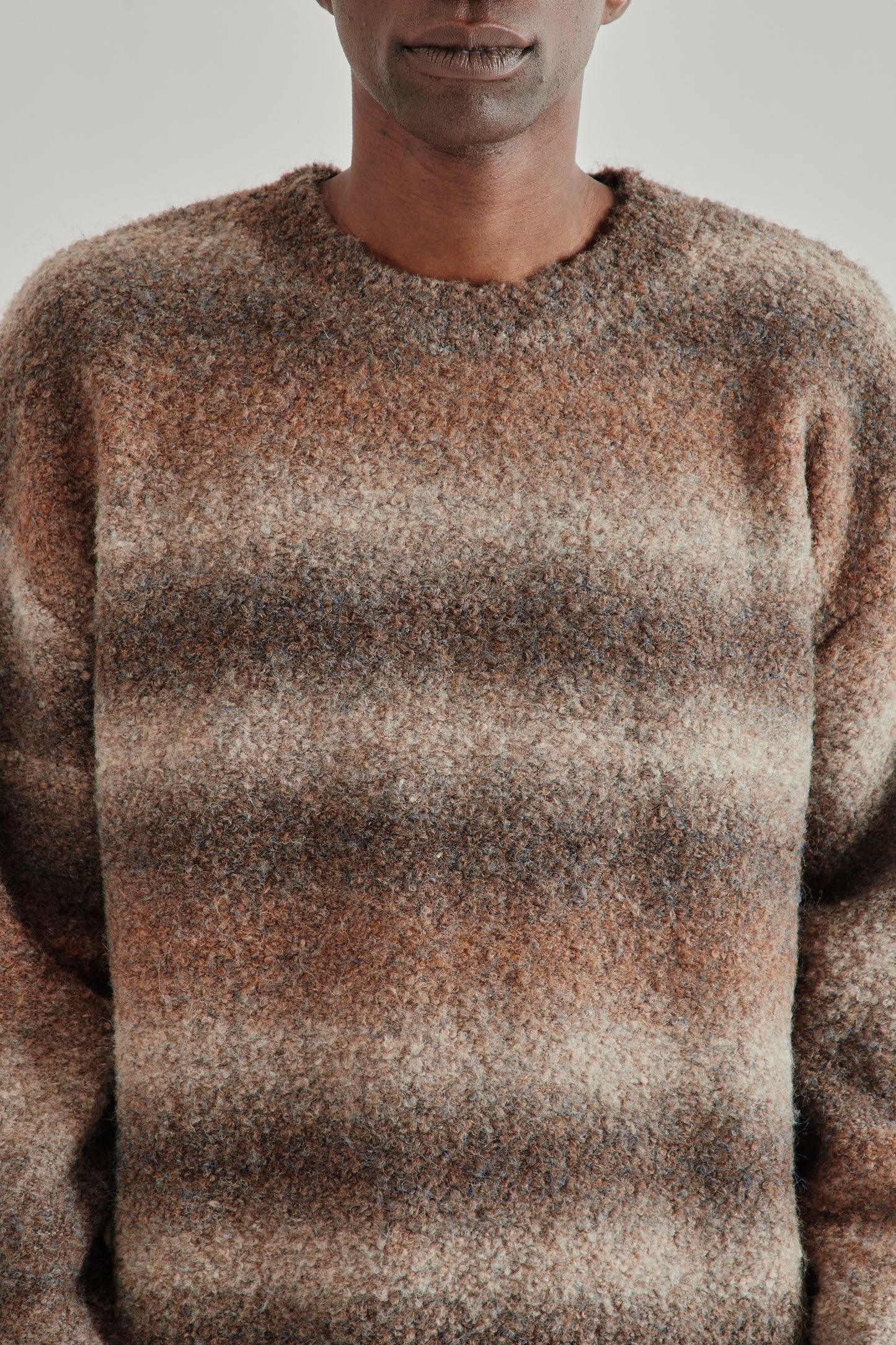 Frizmworks SS26 Gradation Boucle Knit Brown4519