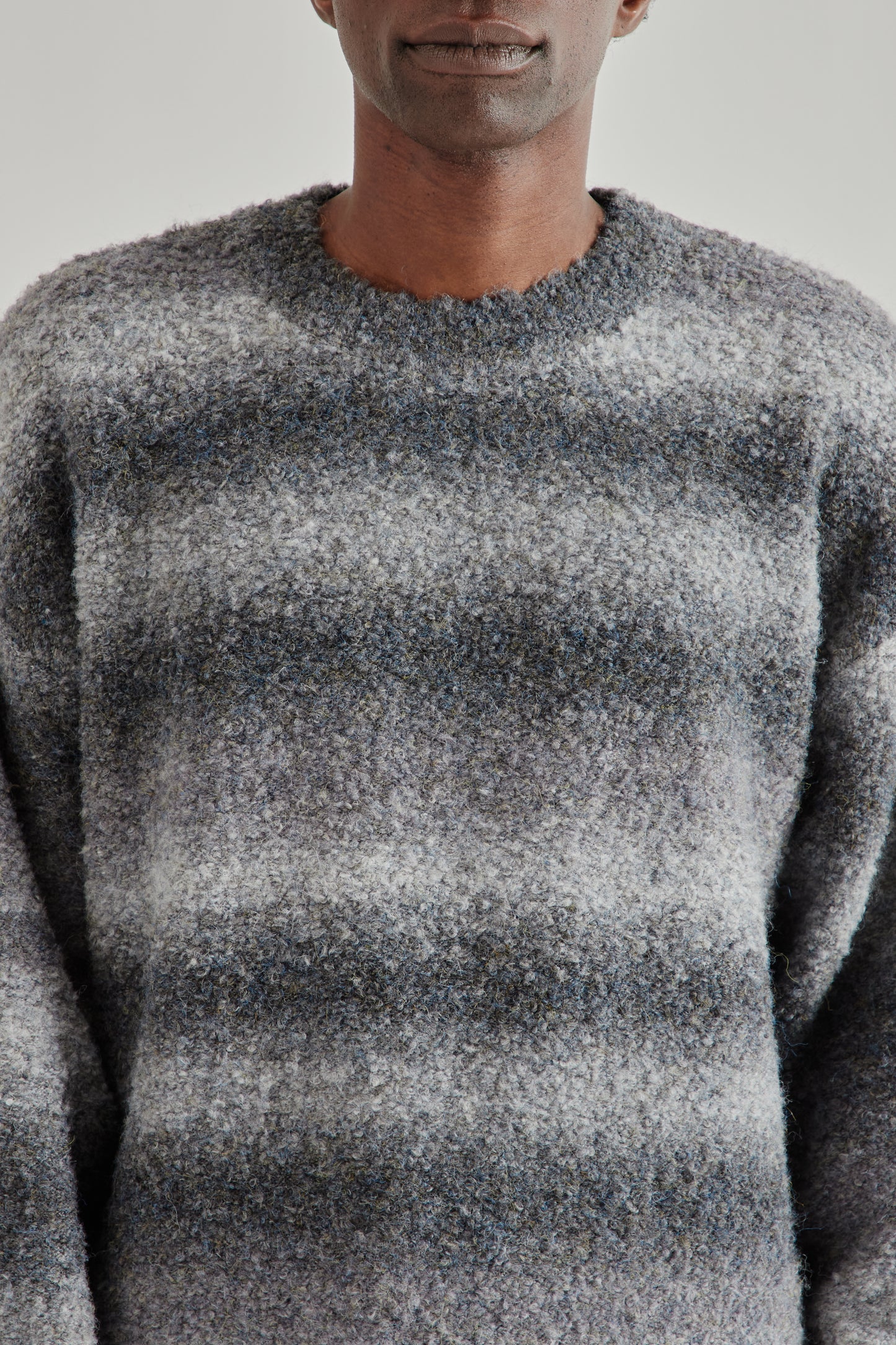Frizmworks SS26 Gradation Boucle Knit Grey4495