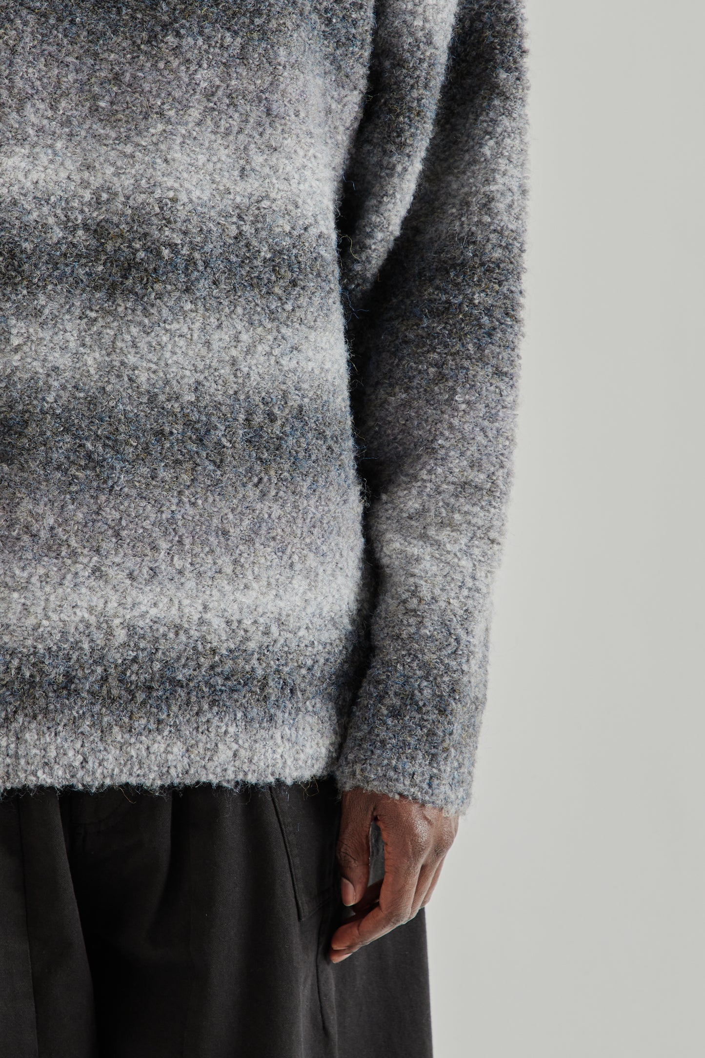 Frizmworks SS26 Gradation Boucle Knit Grey4497
