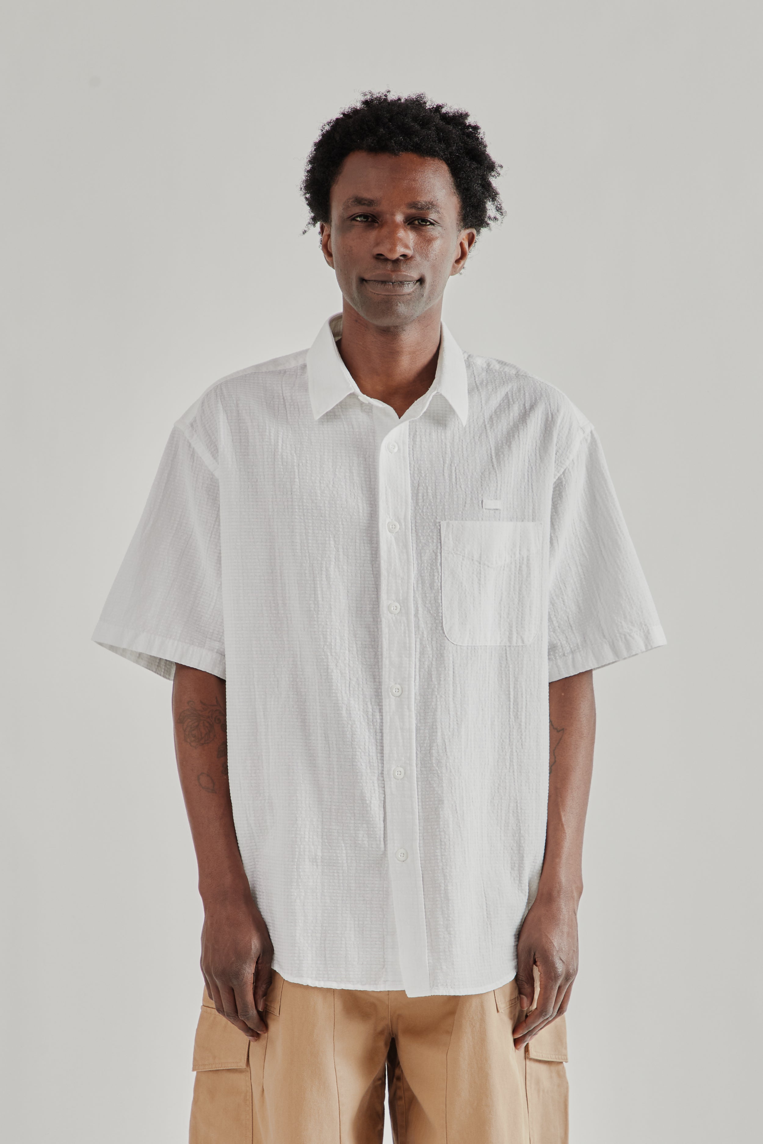 Frizmworks OG Dobby Weave Seersucker Half Shirt - White | Wallace