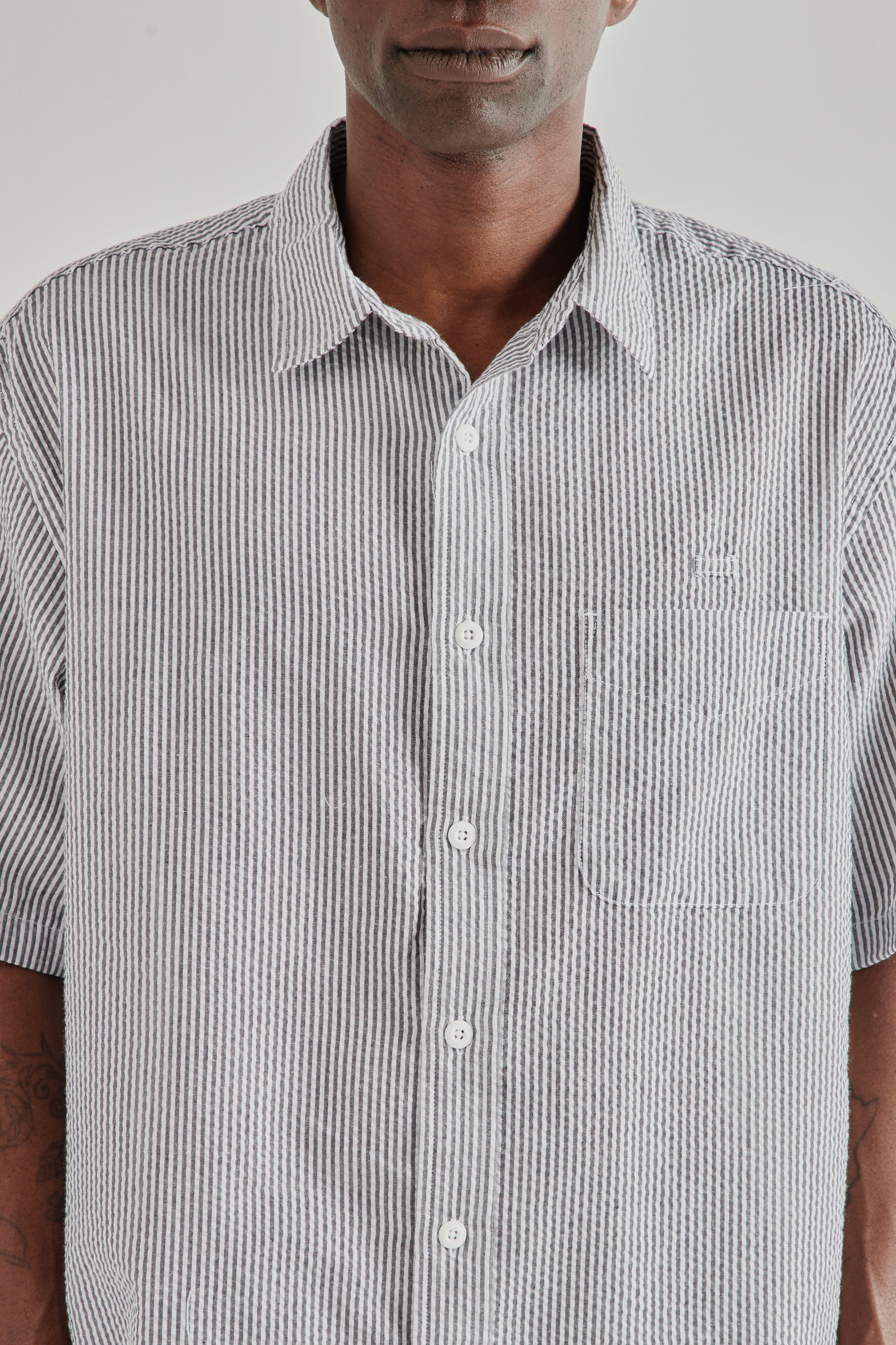 Frizmworks SS26 OG Stripe Seersucker Half Shirt Black4417