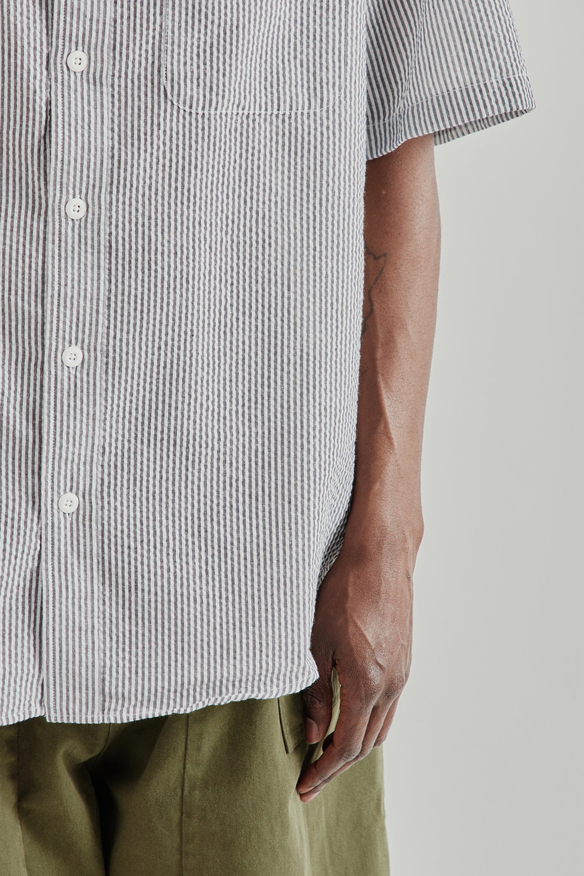 Frizmworks SS26 OG Stripe Seersucker Half Shirt Black4419