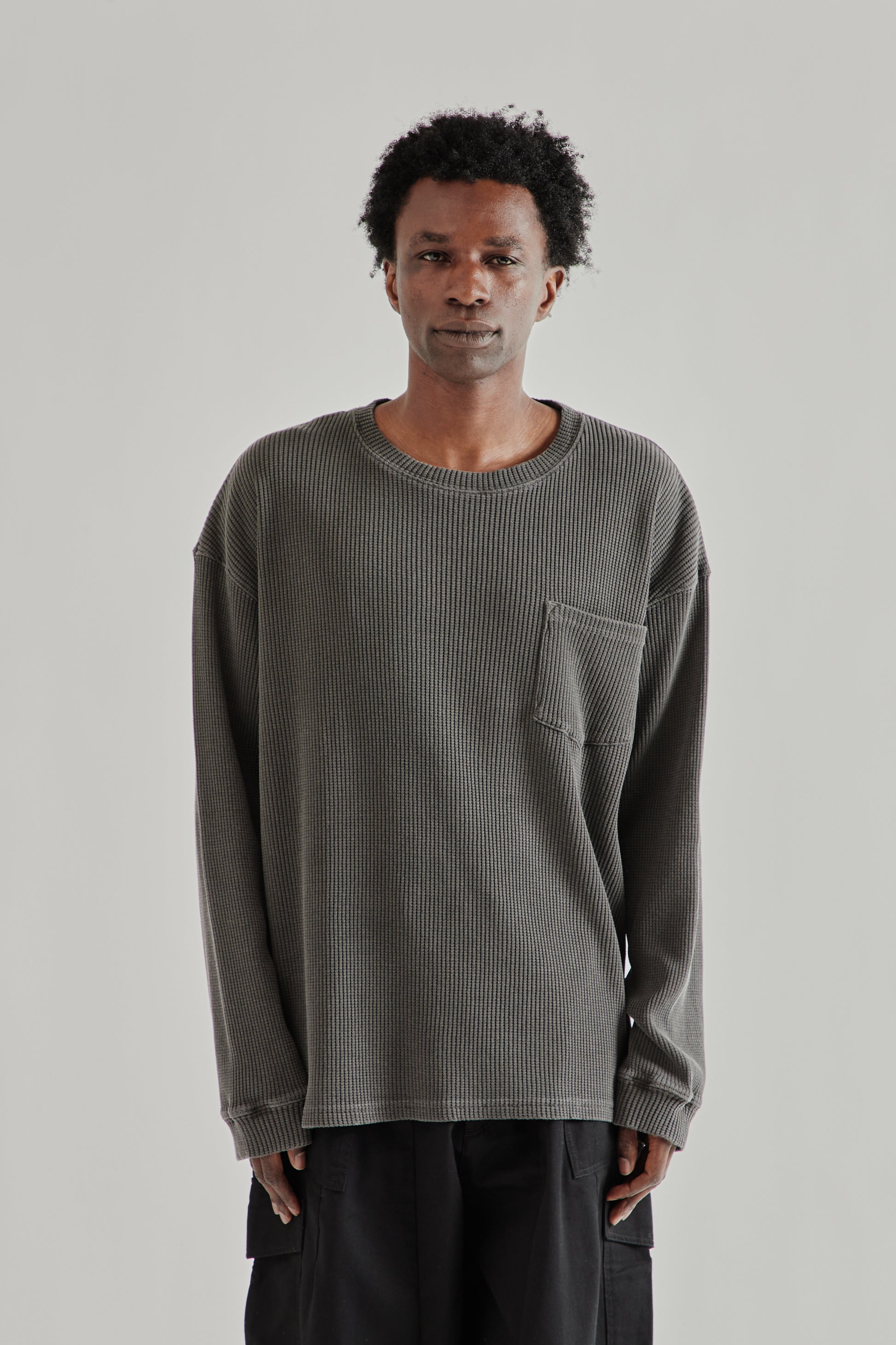 Frizmworks SS26 Pigment Dyeing Waffle Pocket Tee Charcoal4988