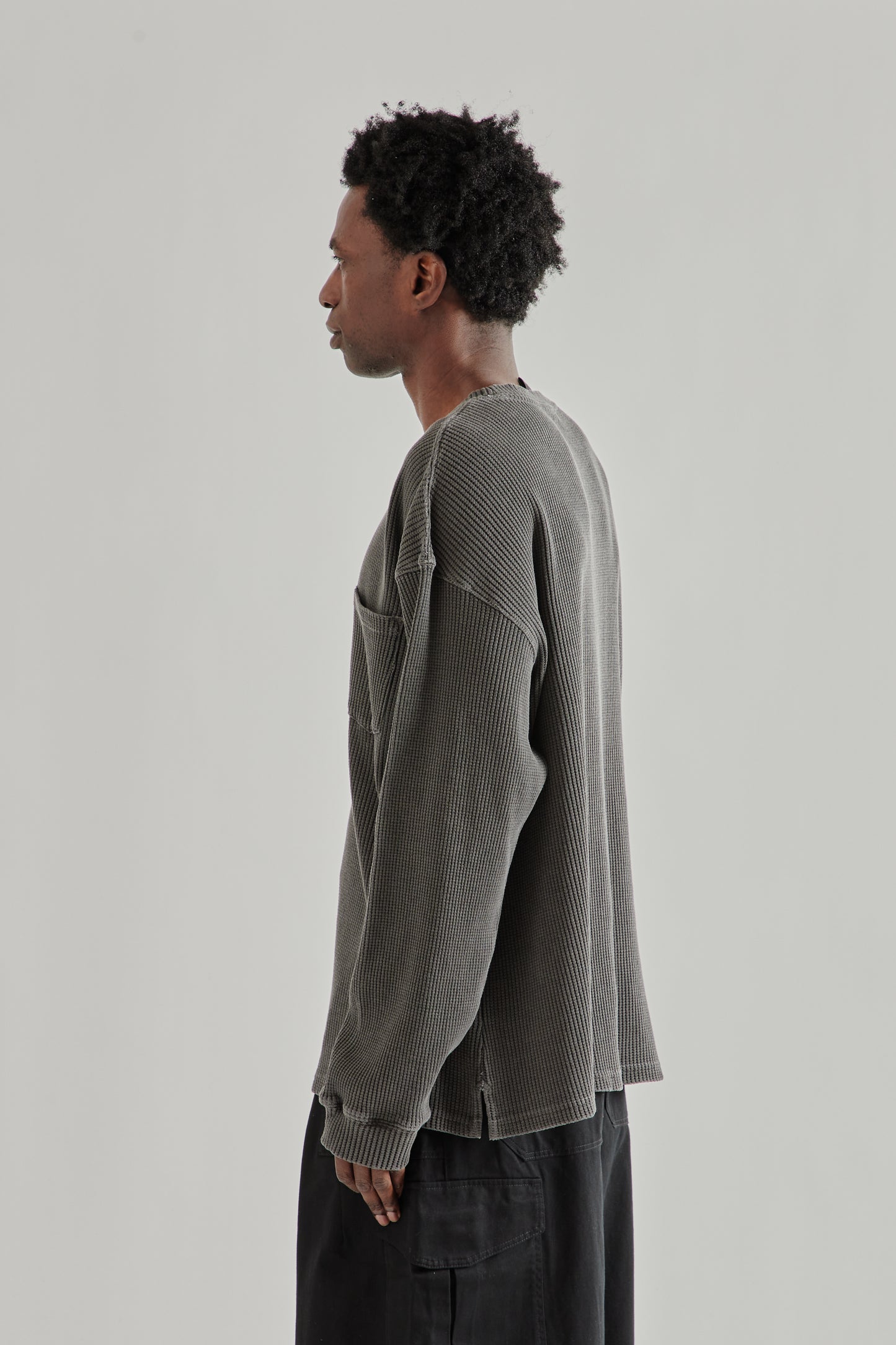 Frizmworks SS26 Pigment Dyeing Waffle Pocket Tee Charcoal4995