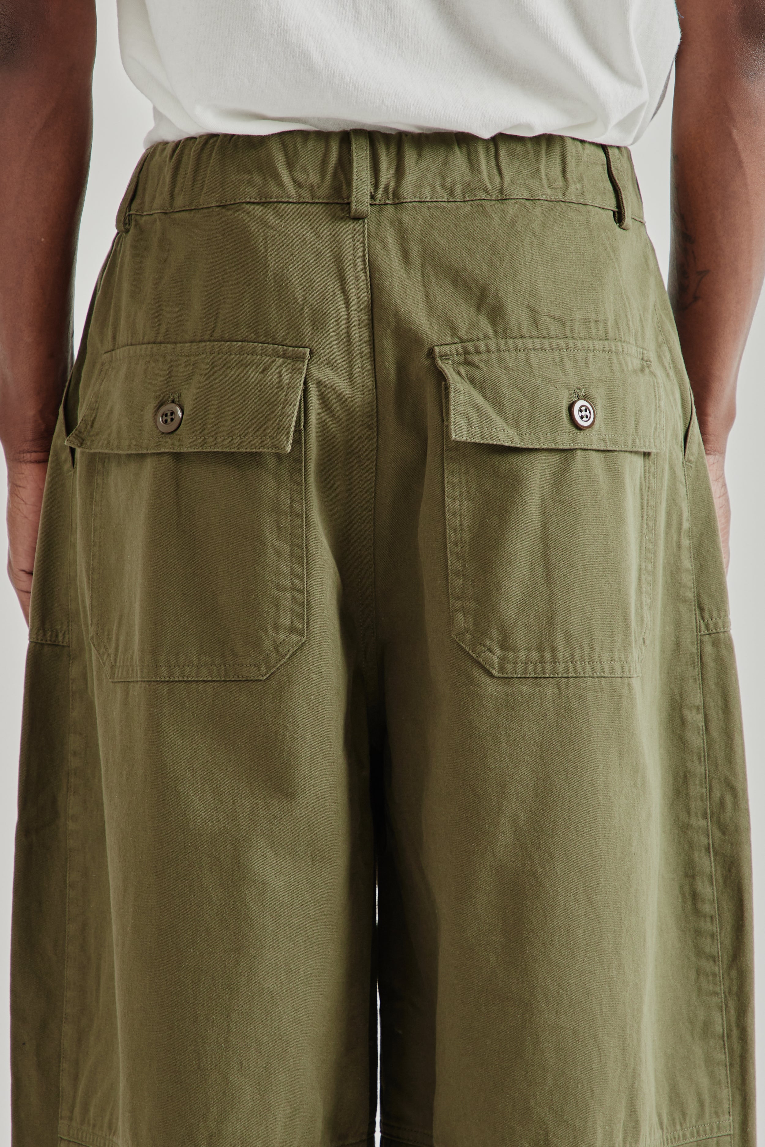 【OLIVE】Washed balloon pants Frizmworks Twill Balloon Pants - Olive | Wallace Mercantile Shop
