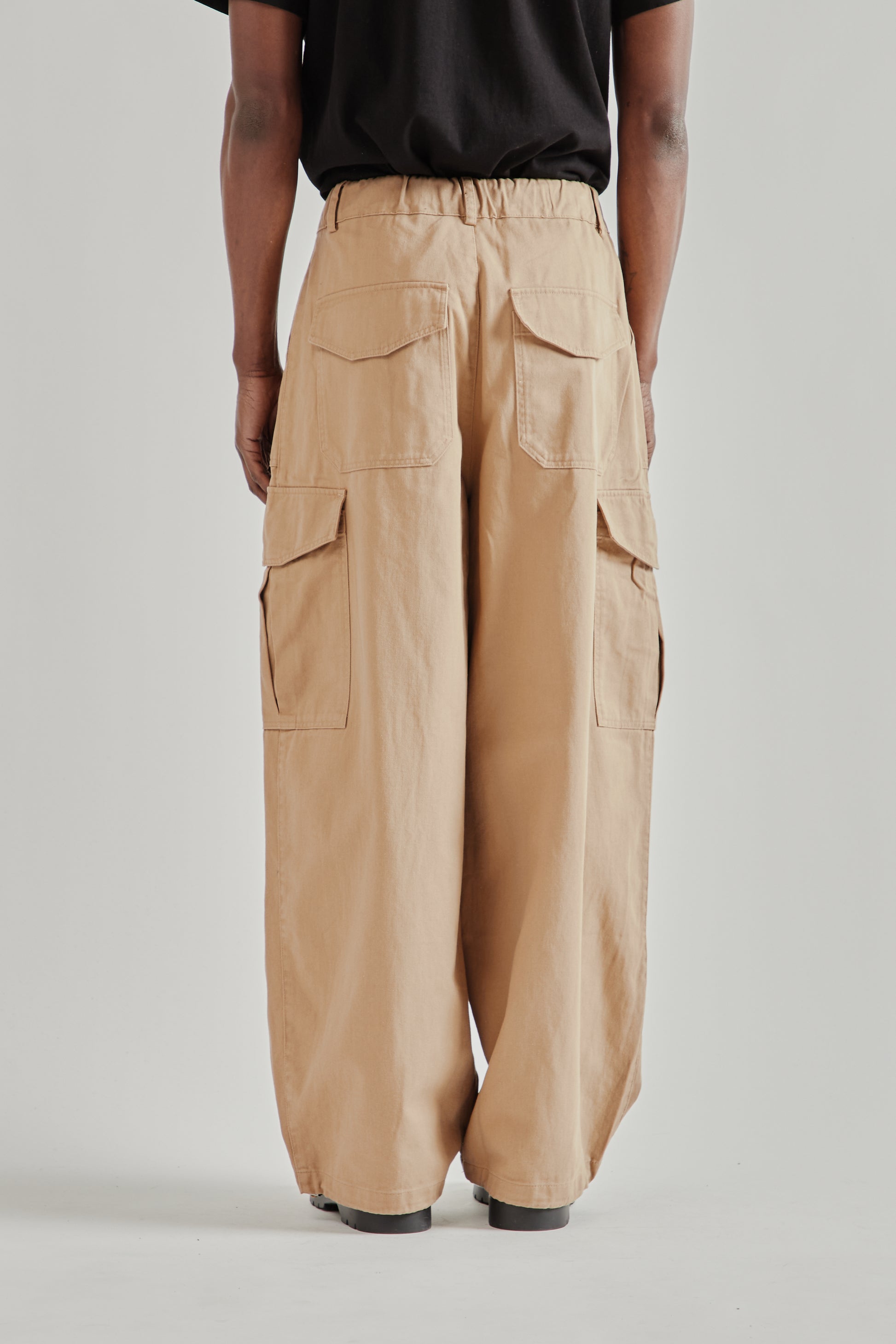 Frizmworks SS26 Twill Cargo Balloon Pants Beige5172