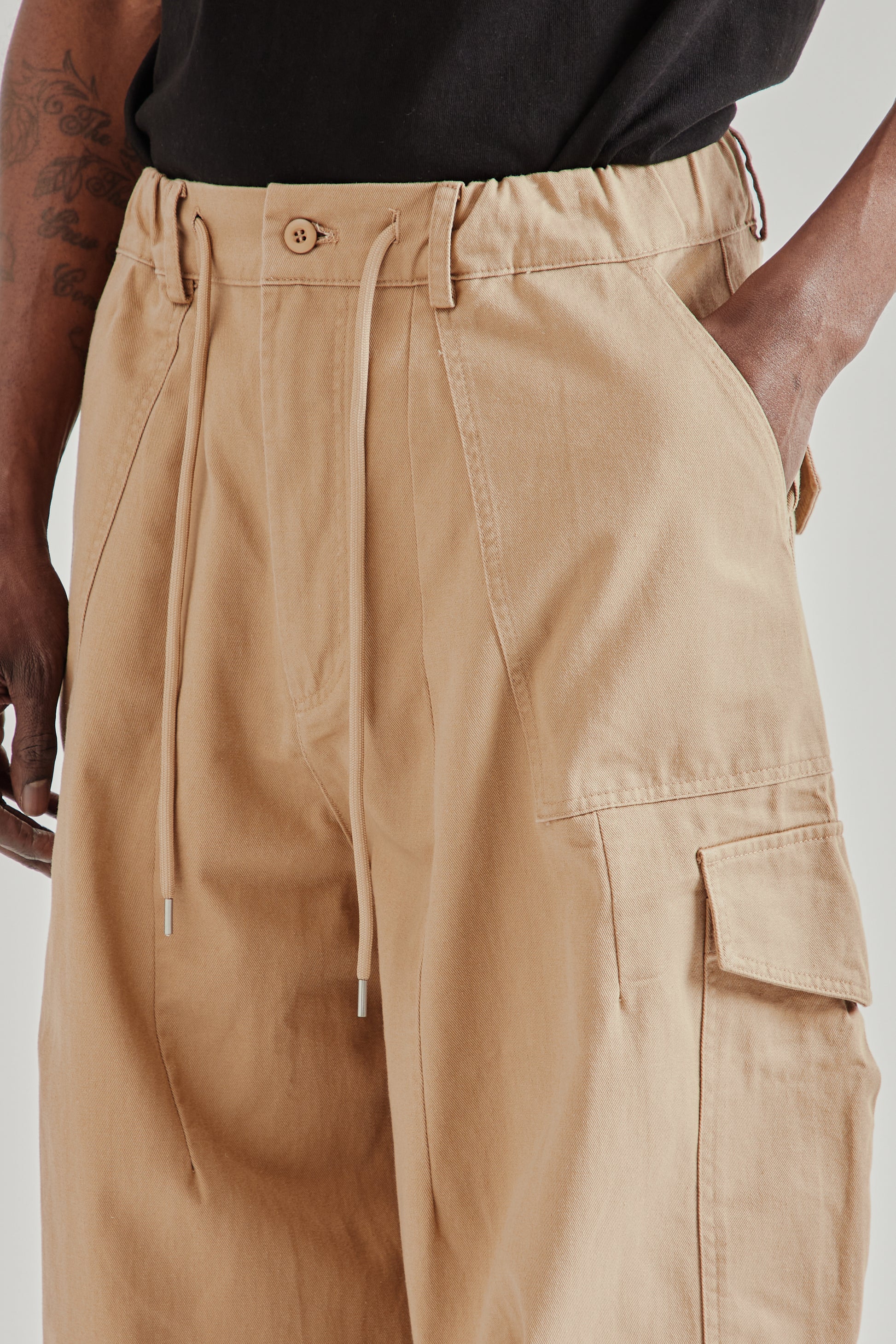 Frizmworks SS26 Twill Cargo Balloon Pants Beige5178