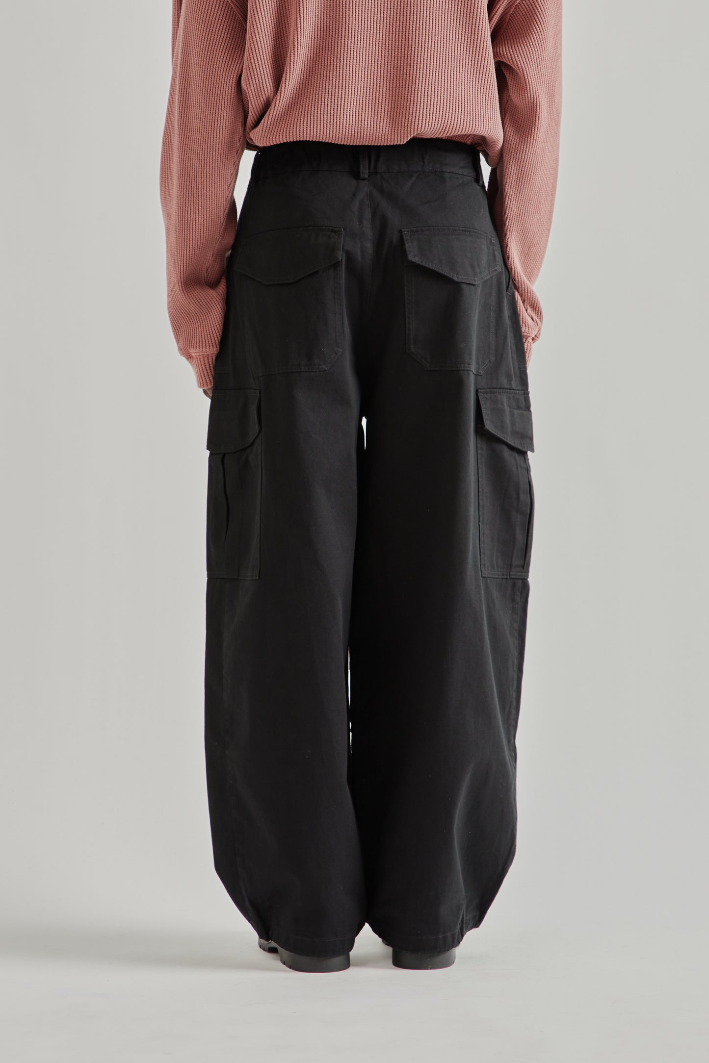 Frizmworks SS26 Twill Cargo Balloon Pants Black4945