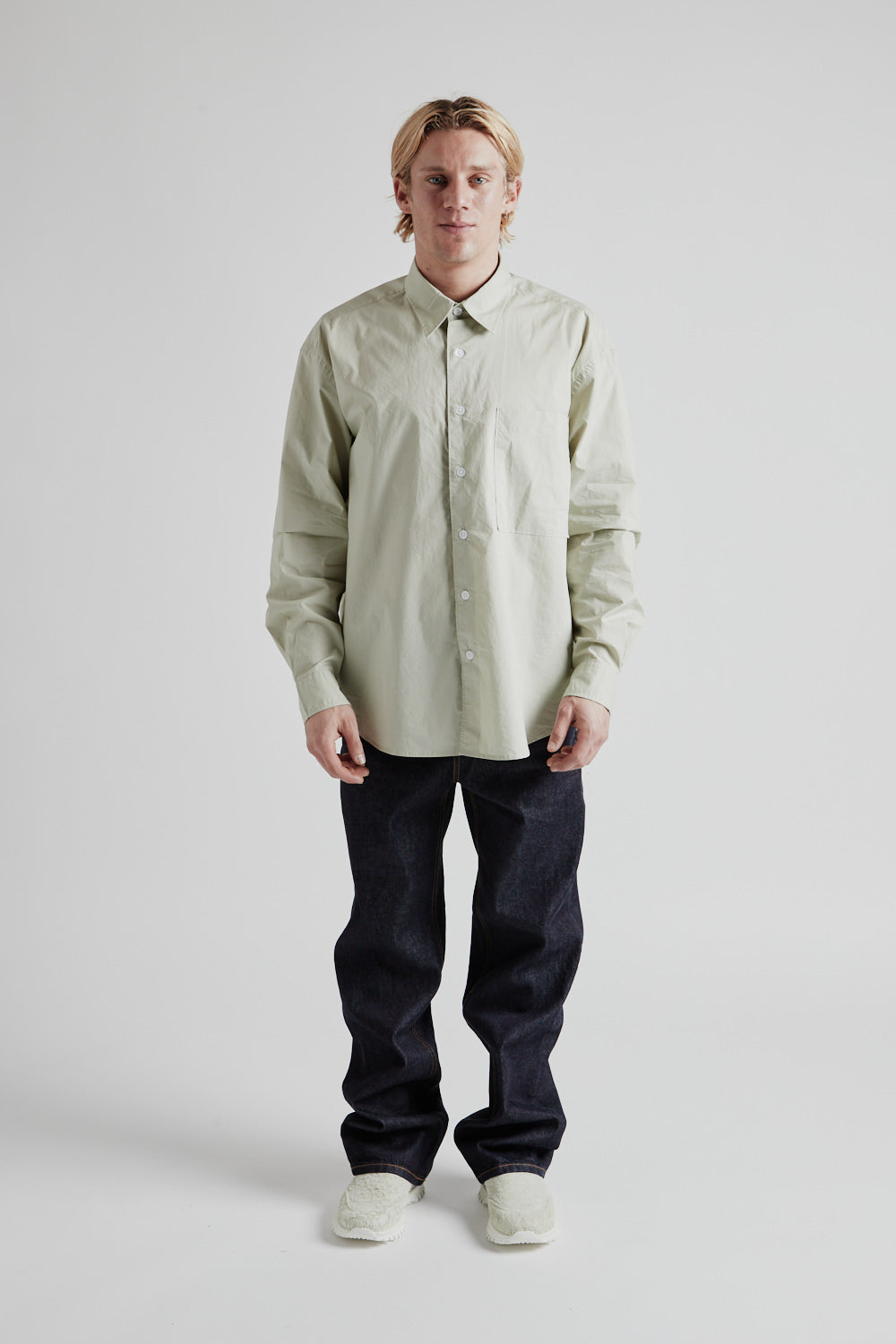 Frizmworks Typewriter Relaxed Shirt in Dove Gray