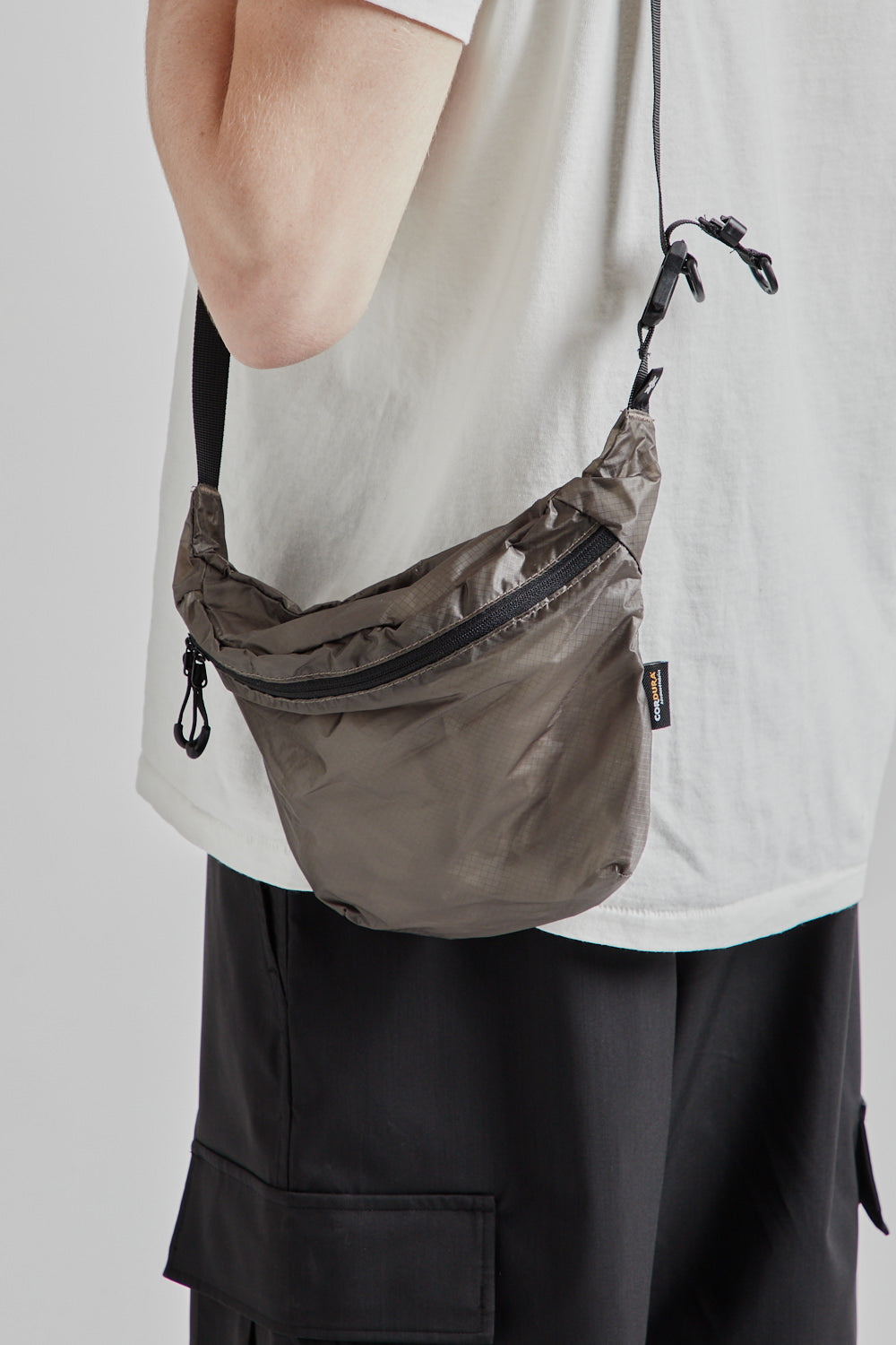 Goldwin Cordura Rip-Stop Sacoche Bag Charcoal Gray 05