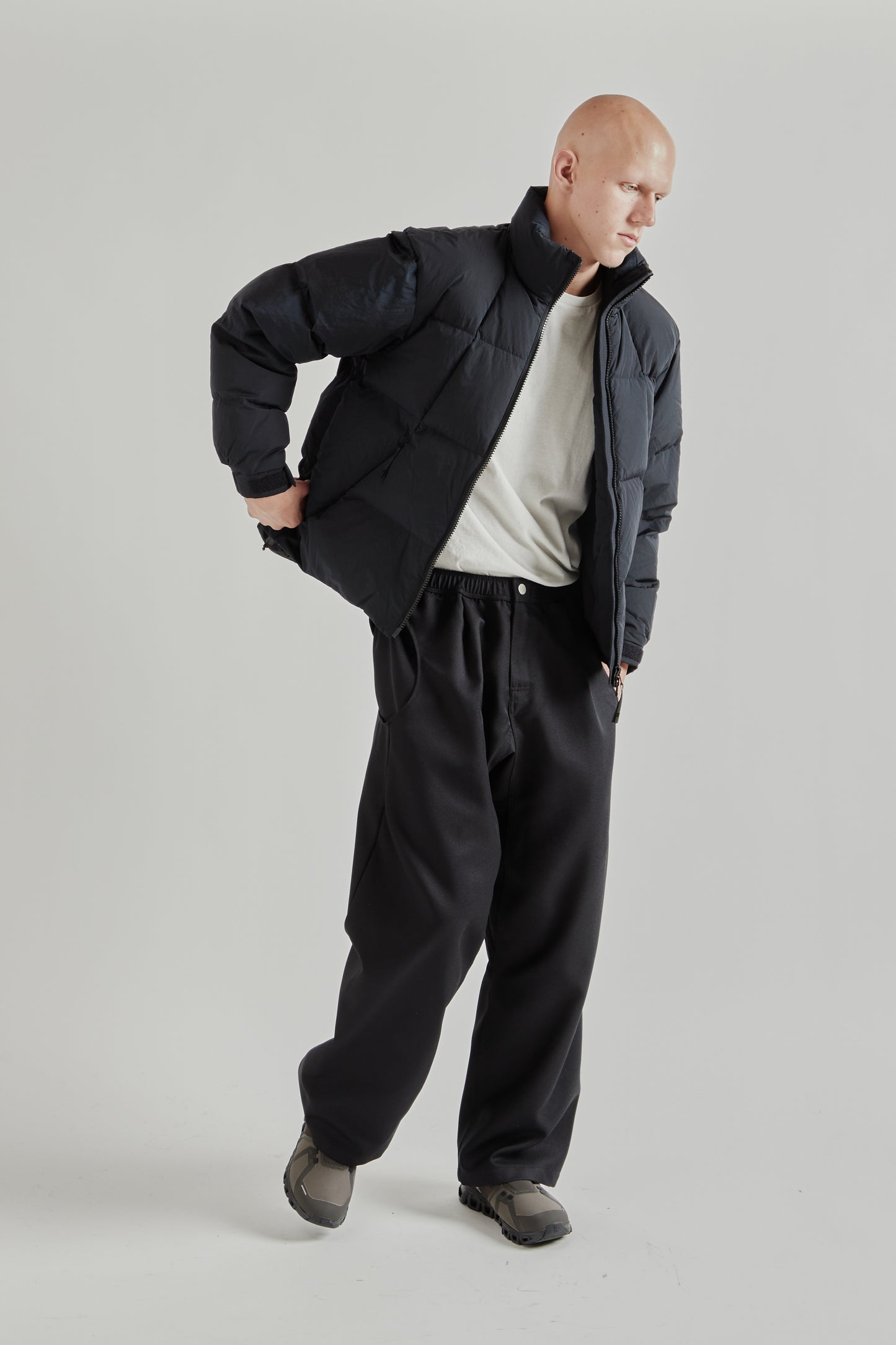 Dope Dyed Ripple Nylon Down Jacket - Dark Navy