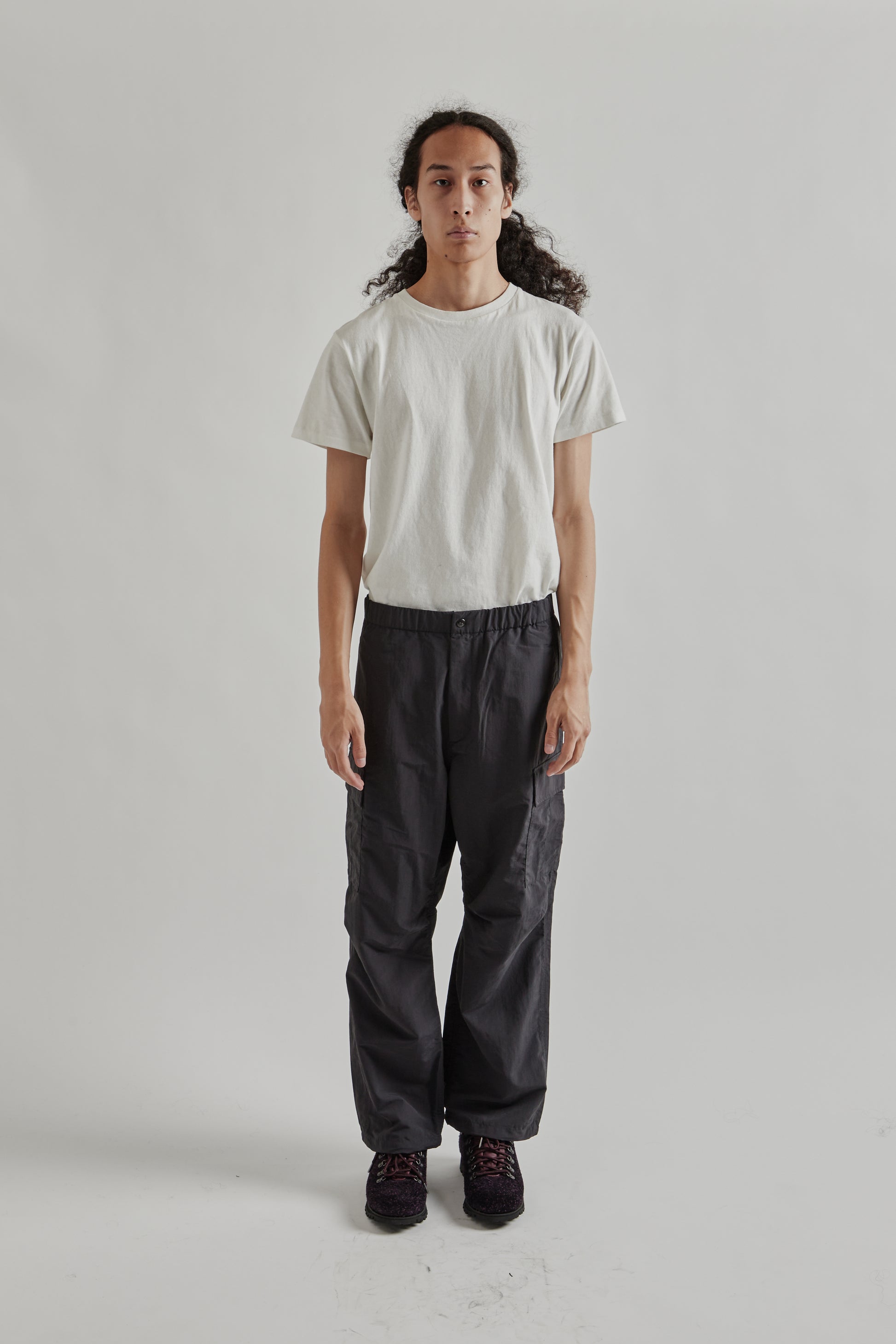 Goldwin FW25 Dope Dyed Tussah Cargo Pants Deep Charcoal