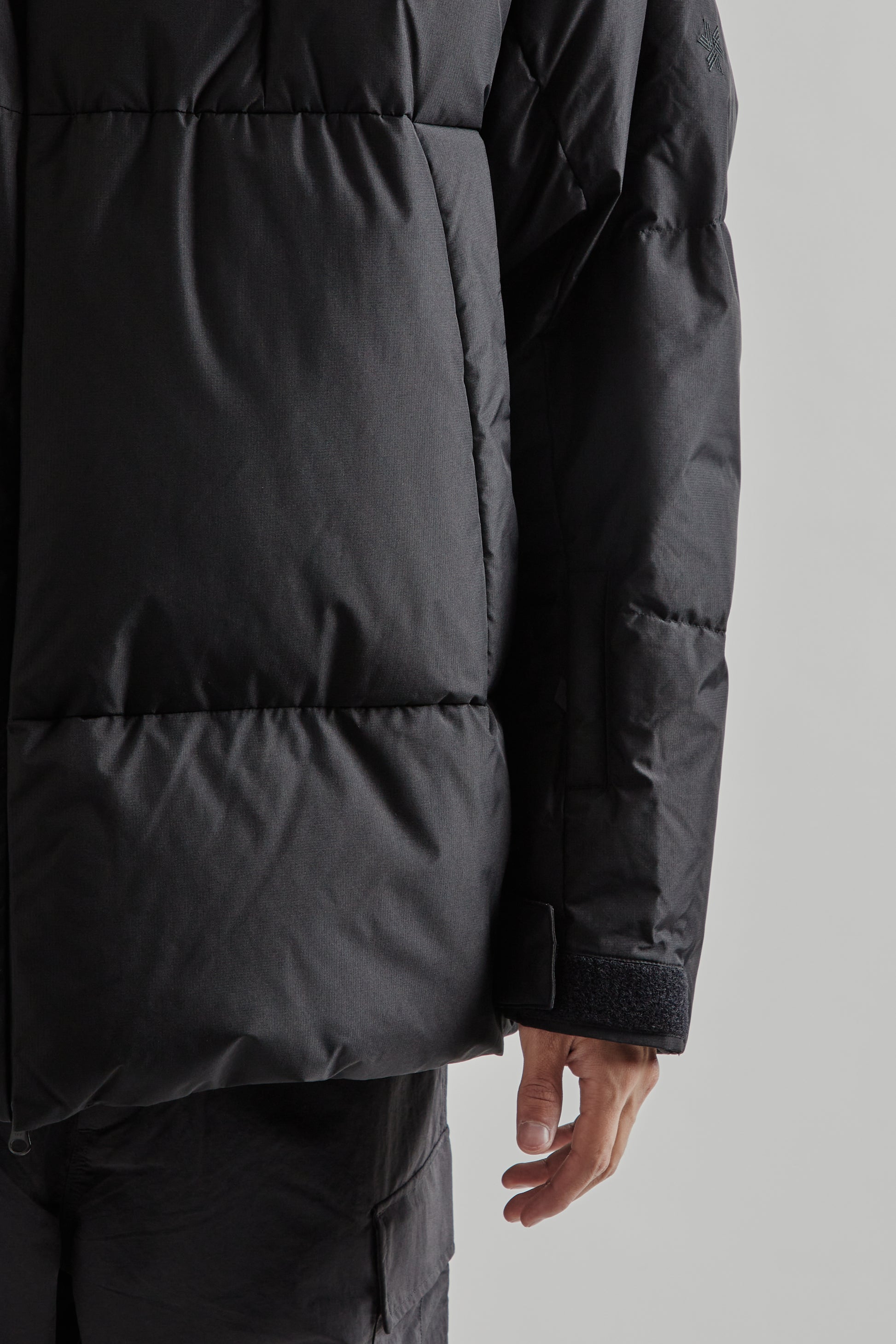 Goldwin FW25 OYABE Down Jacket Black14