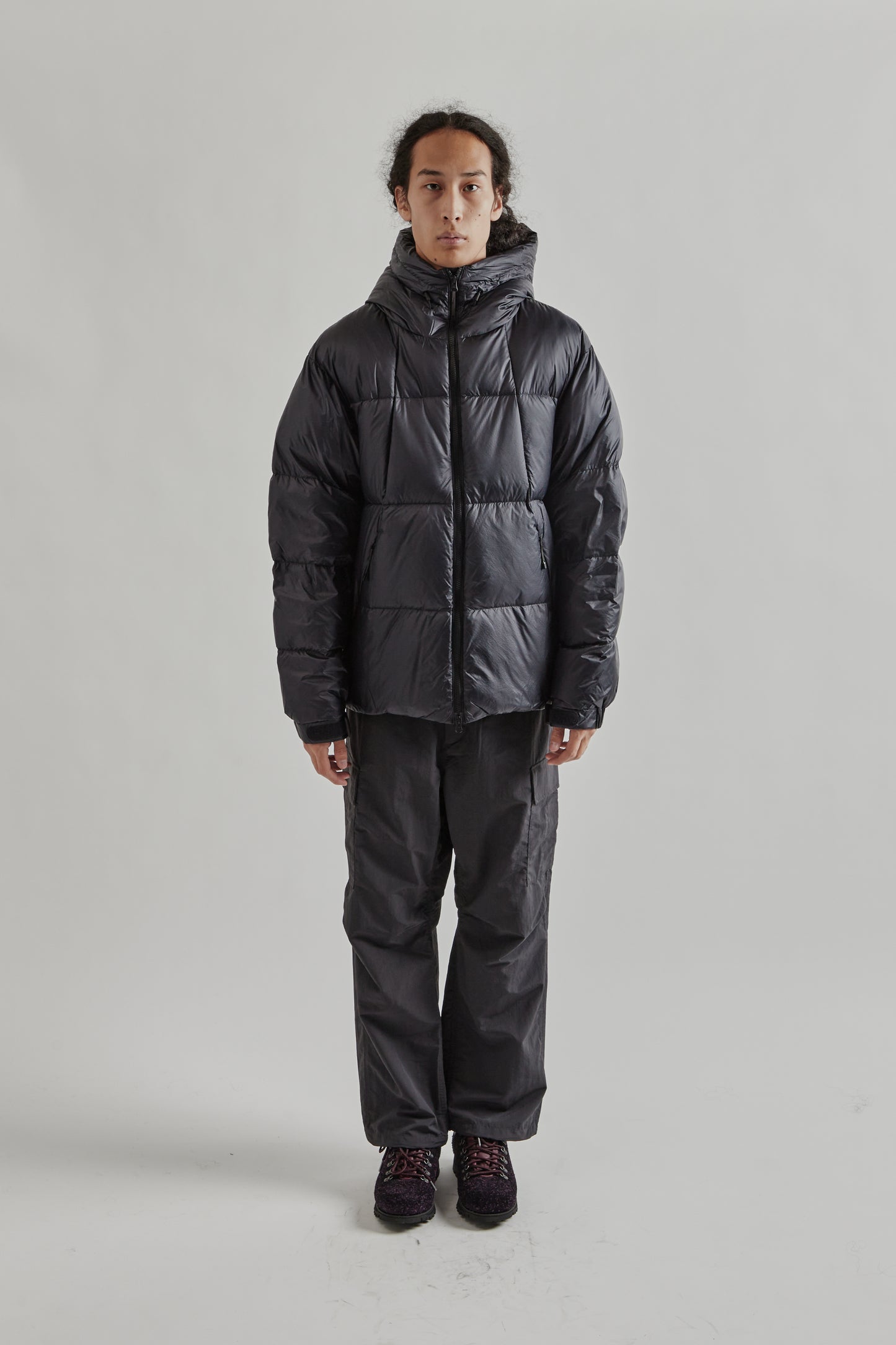 Goldwin FW25 PERTEX QUANTUM Down Parka Black1