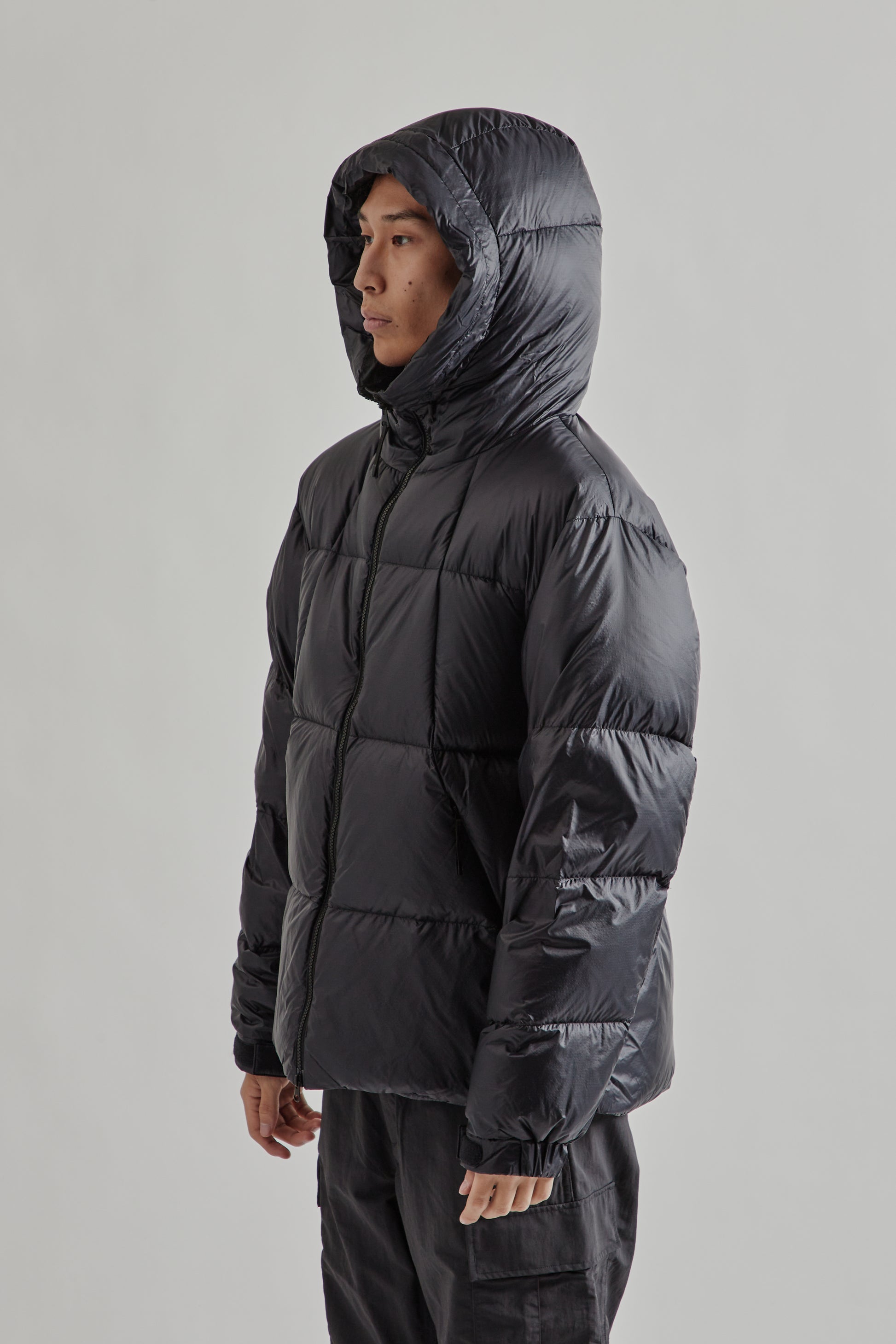 Goldwin FW25 PERTEX QUANTUM Down Parka Black17