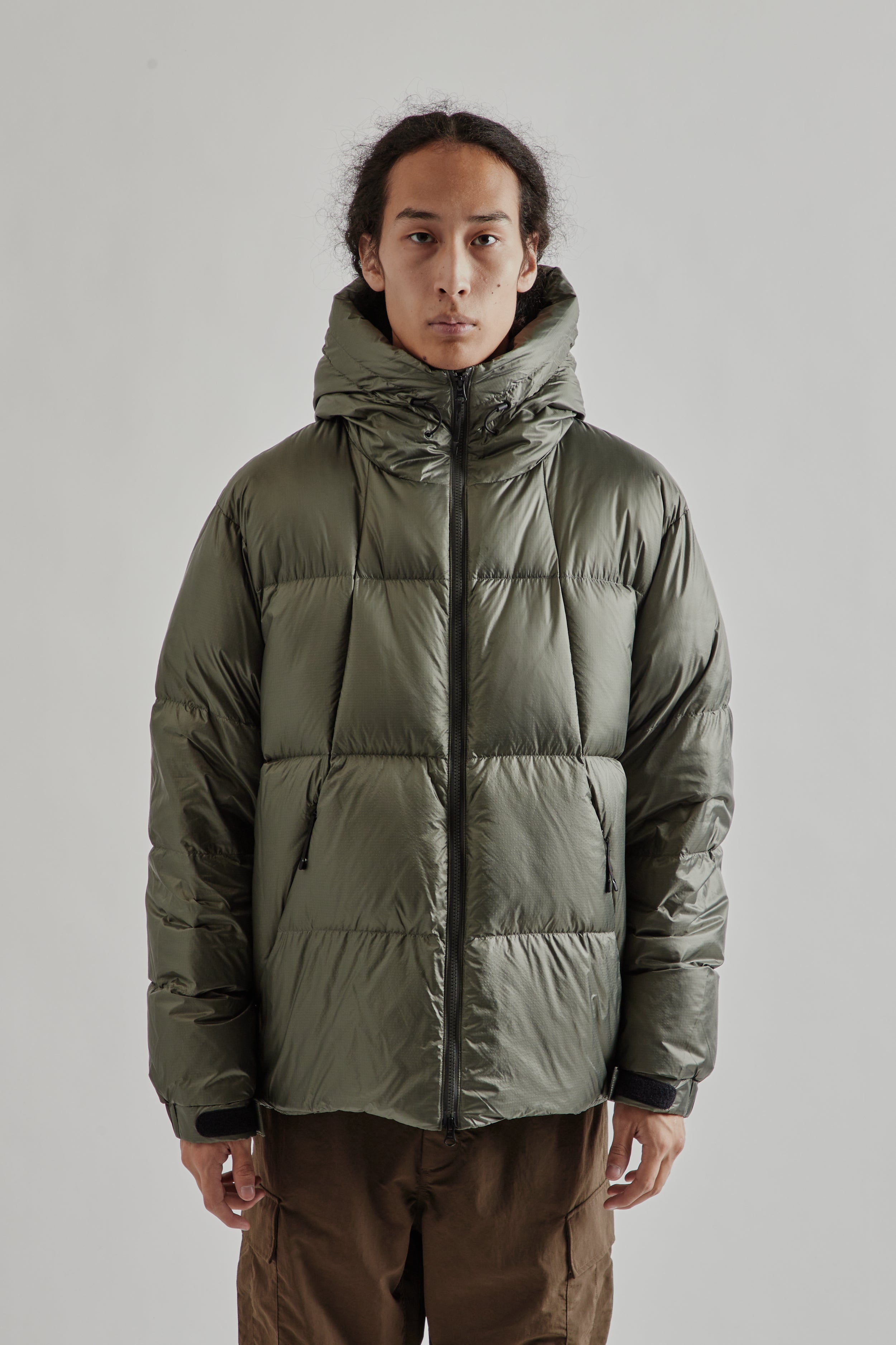 新品 FW25 Goldwin PERTEX QUANTUM ダウン パーカ Goldwin Pertex Quantum Down Parka - Gunmetal | Wallace Mercantile Shop