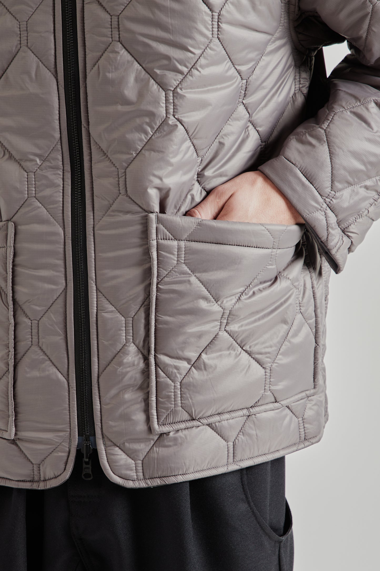Reversible Quilted Puffy Jacket - Asphalt