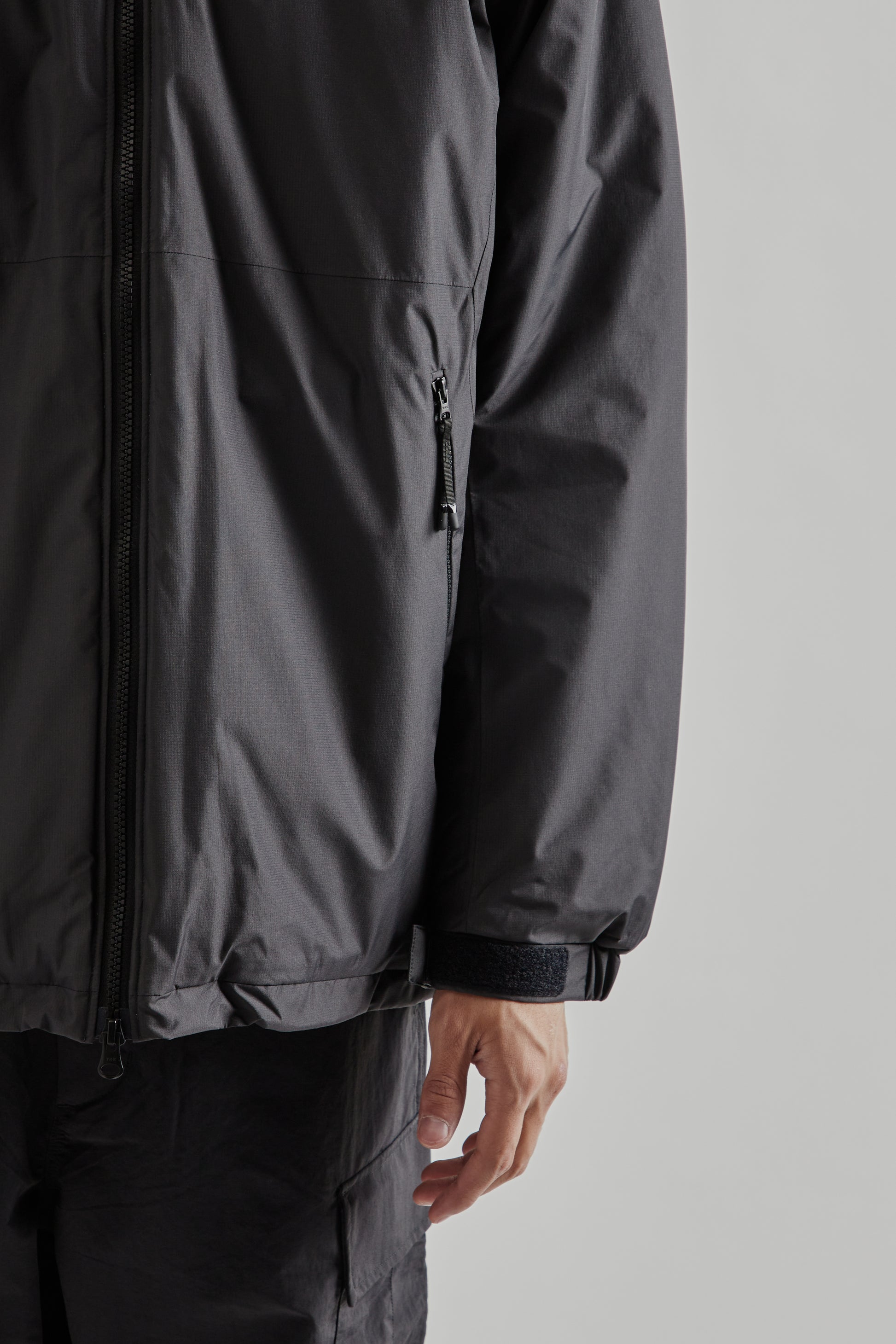 Goldwin FW25 Windstopper by Gore-Tex Labs Puffy Jacket Charcoal14