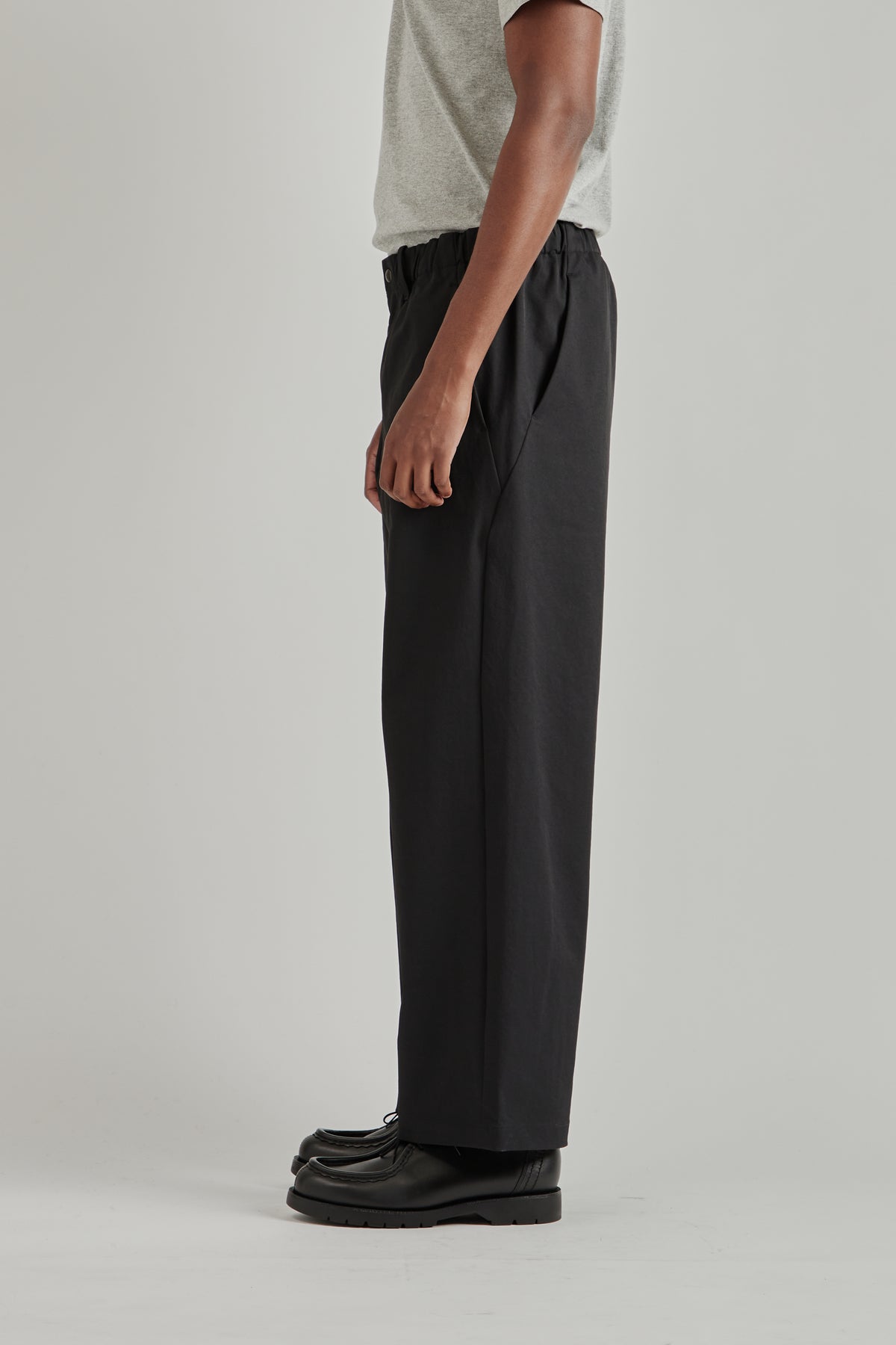 Baggy Straight Pants - Black