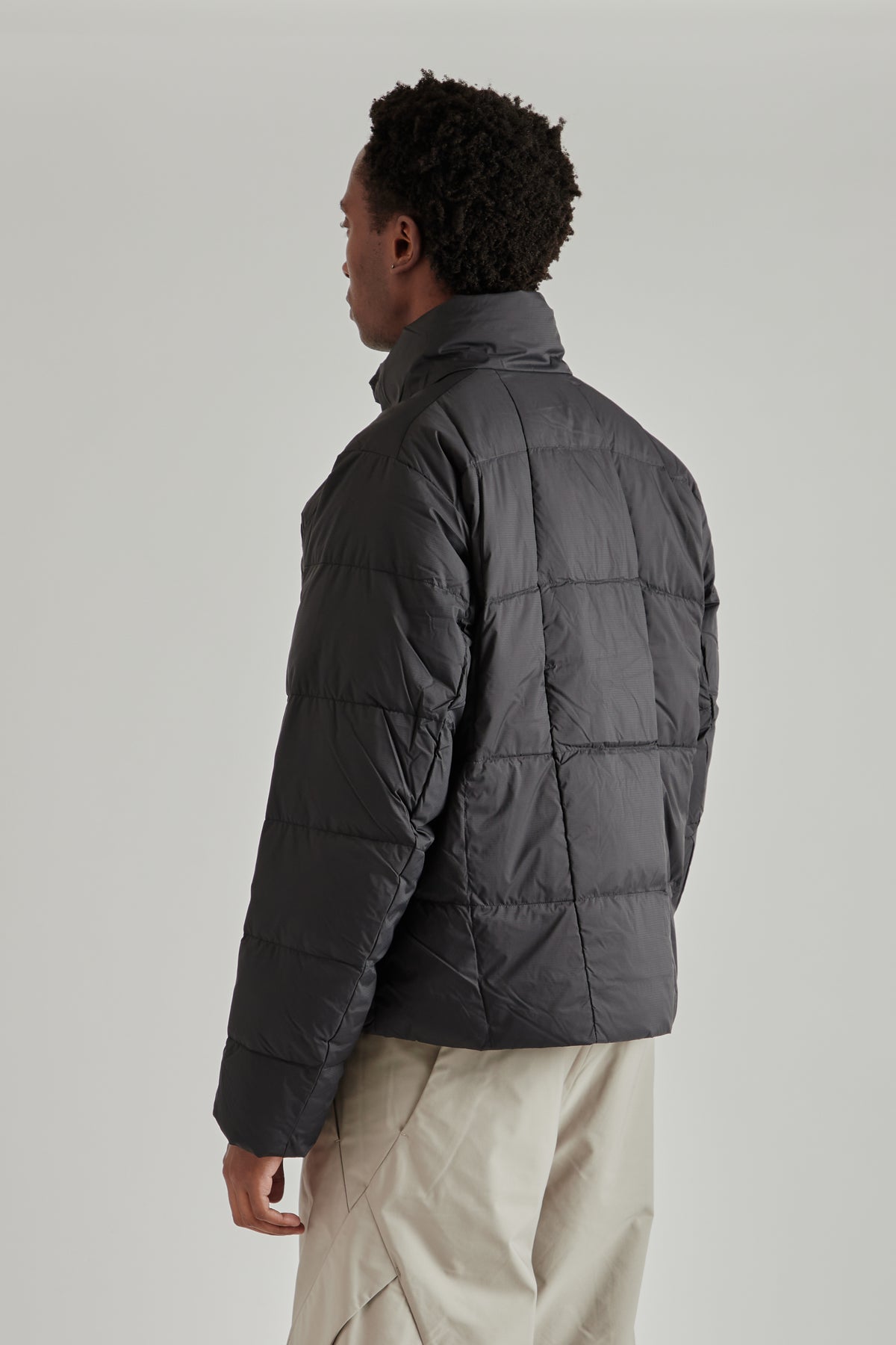 Gridded Down Jacket - Black