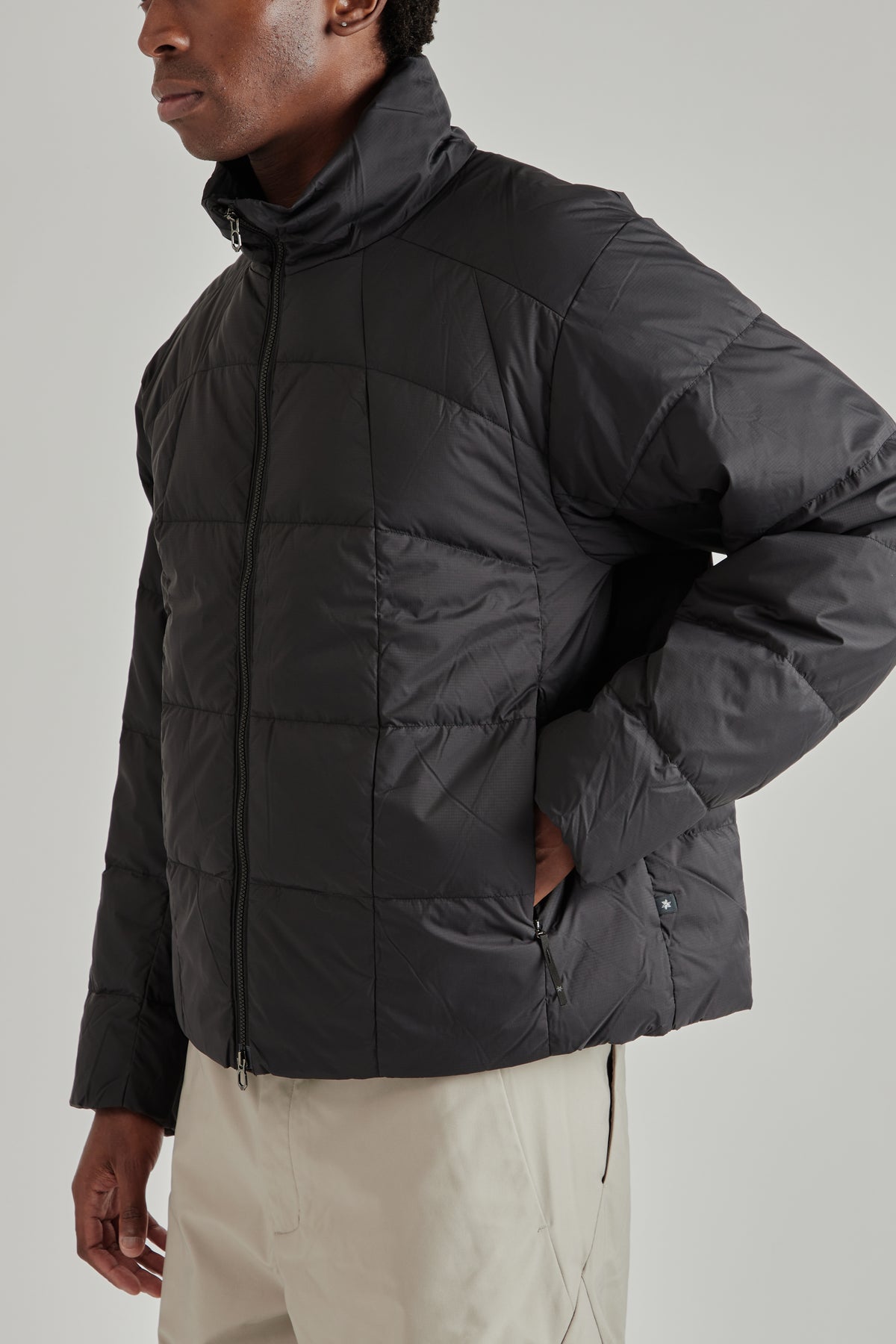 Gridded Down Jacket - Black