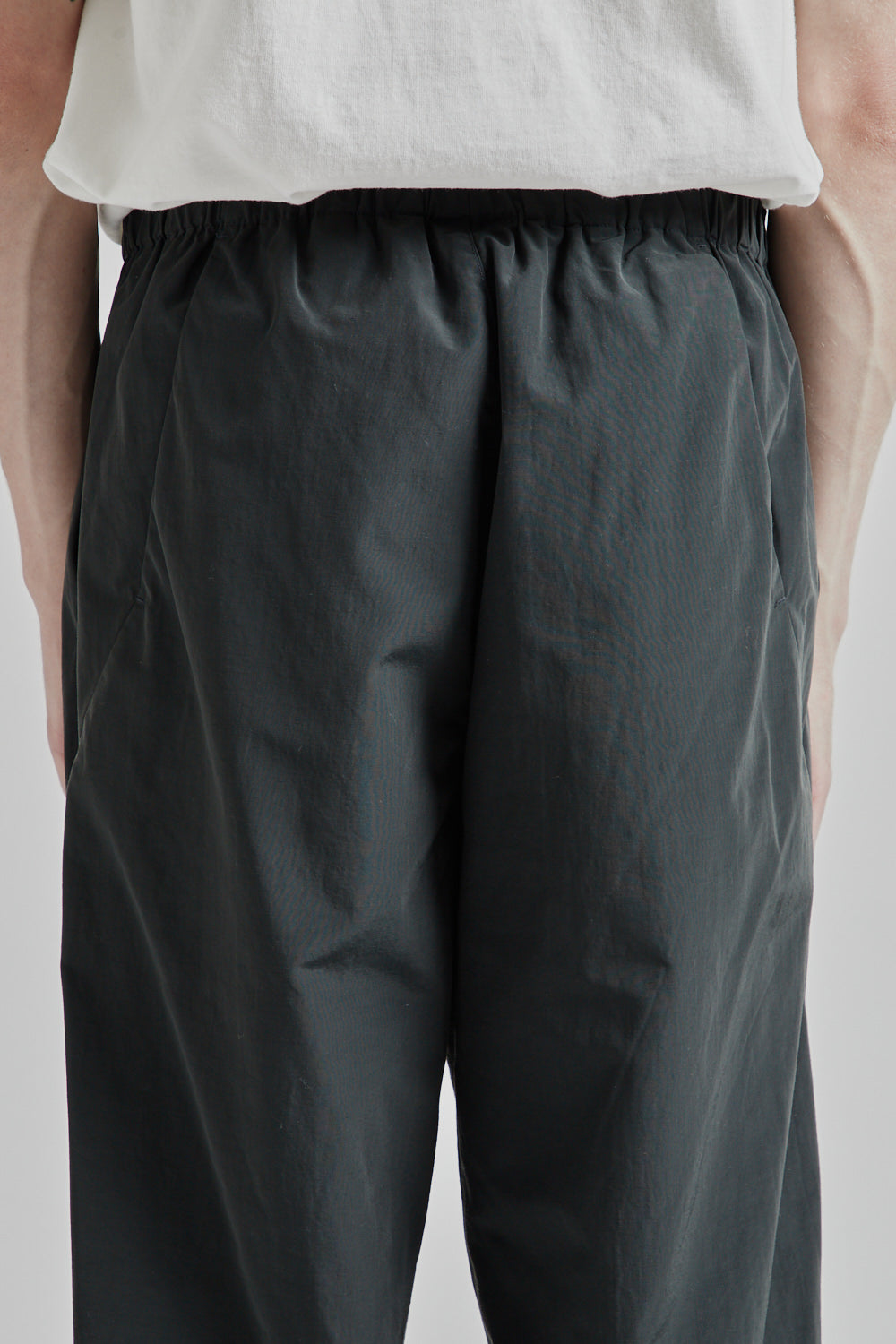 Goldwin Relax Straight Easy Pants Deep Charcoal 08