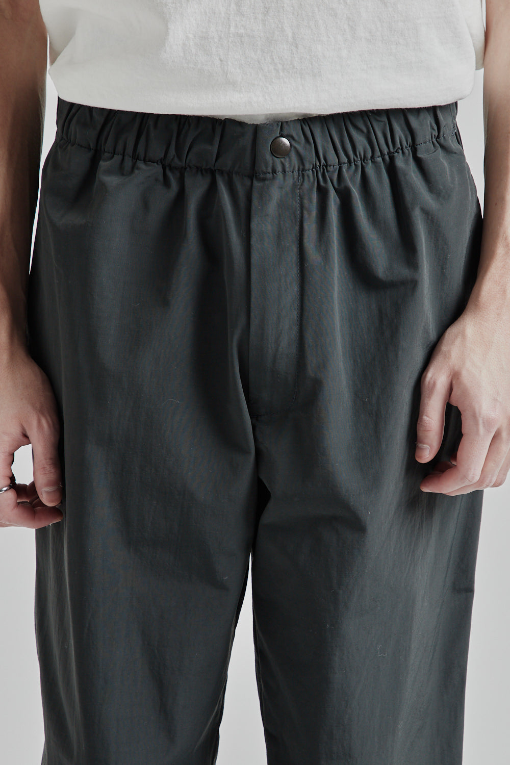 Goldwin Relax Straight Easy Pants Deep Charcoal 09