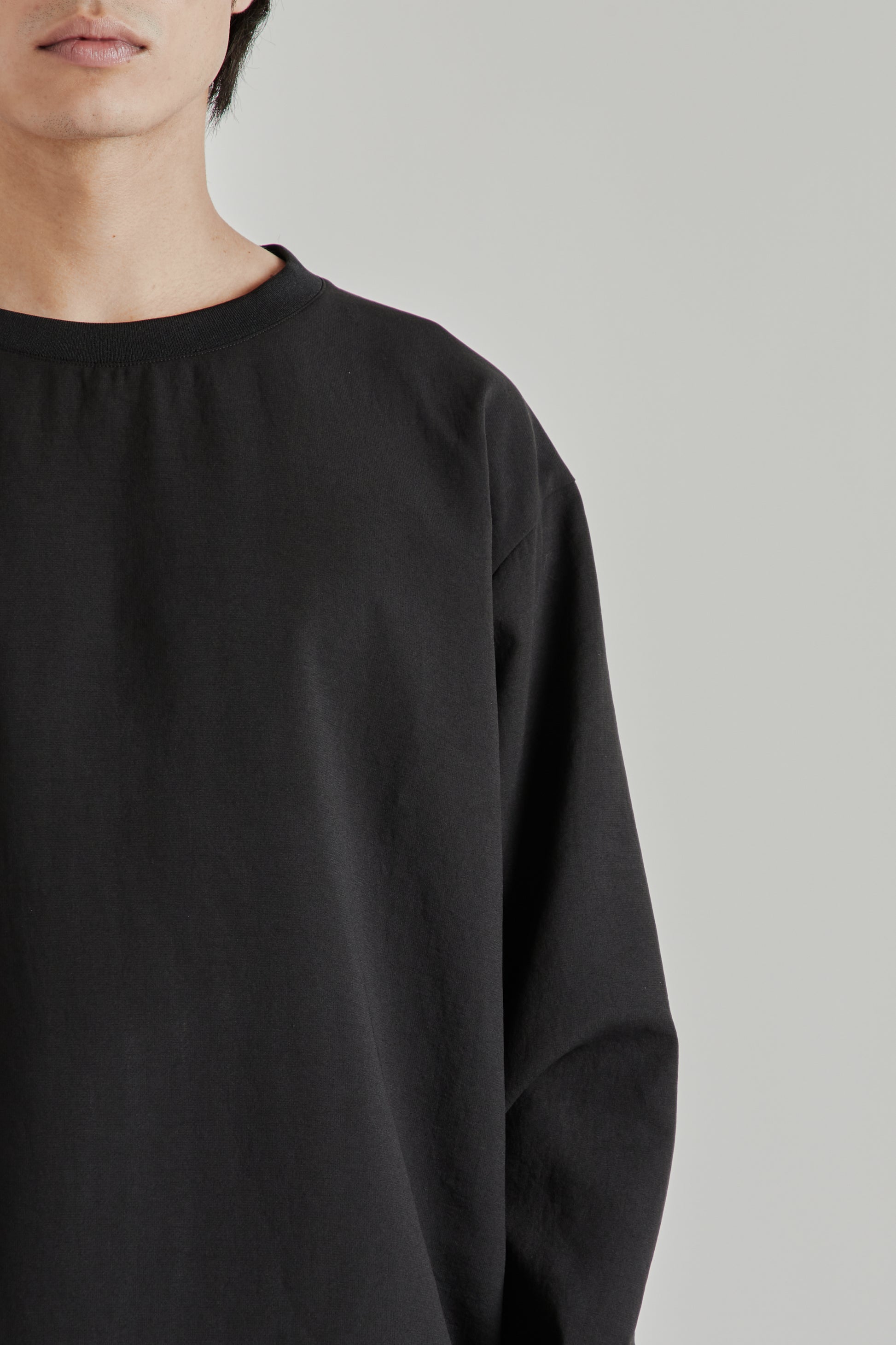 Goldwin SS26 Air Impression Ventris Shirring Pullover Black1797