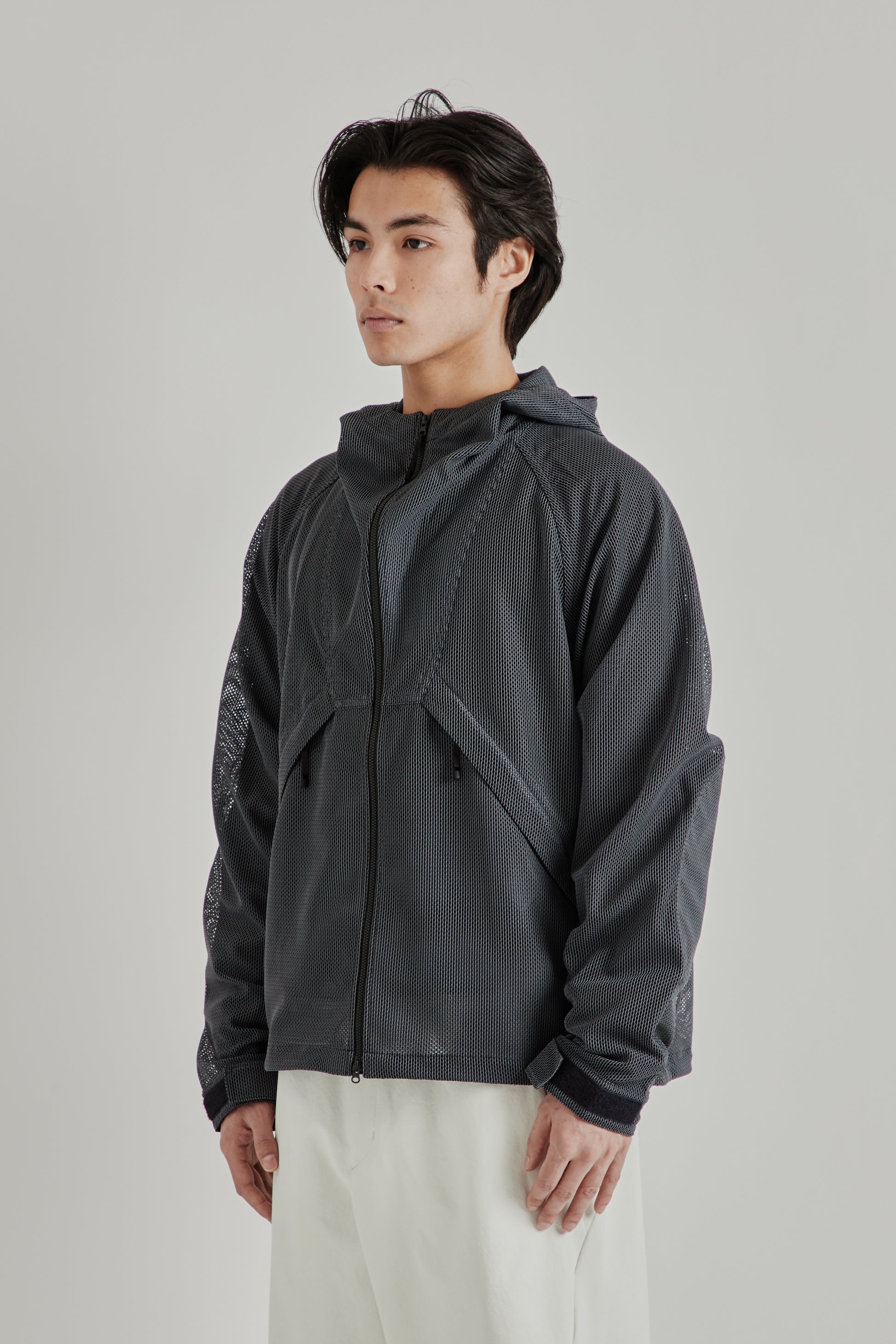 Goldwin SS26 Tonalith Mesh Hooded Jacket Black1927