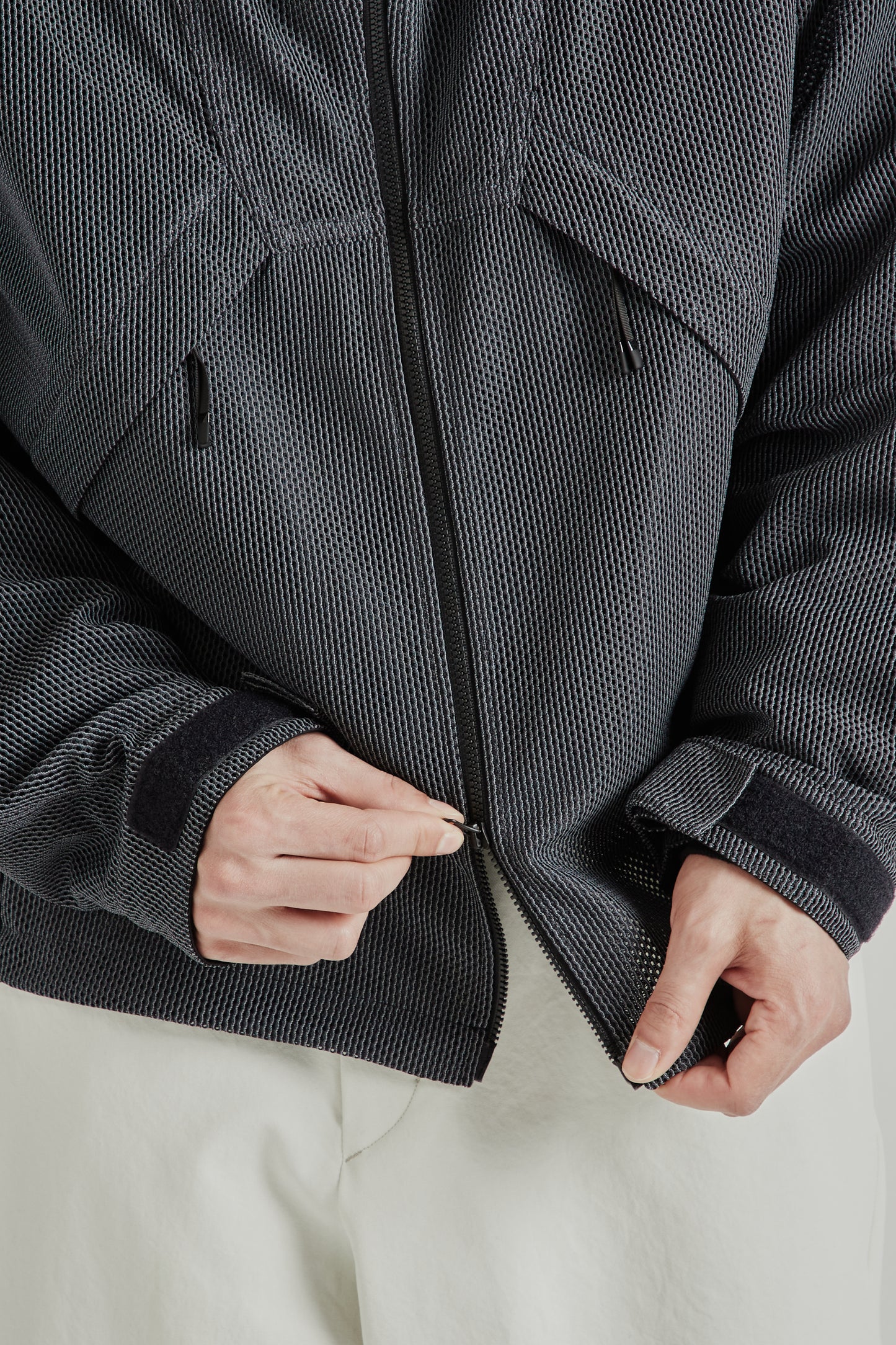 Goldwin SS26 Tonalith Mesh Hooded Jacket Black1941