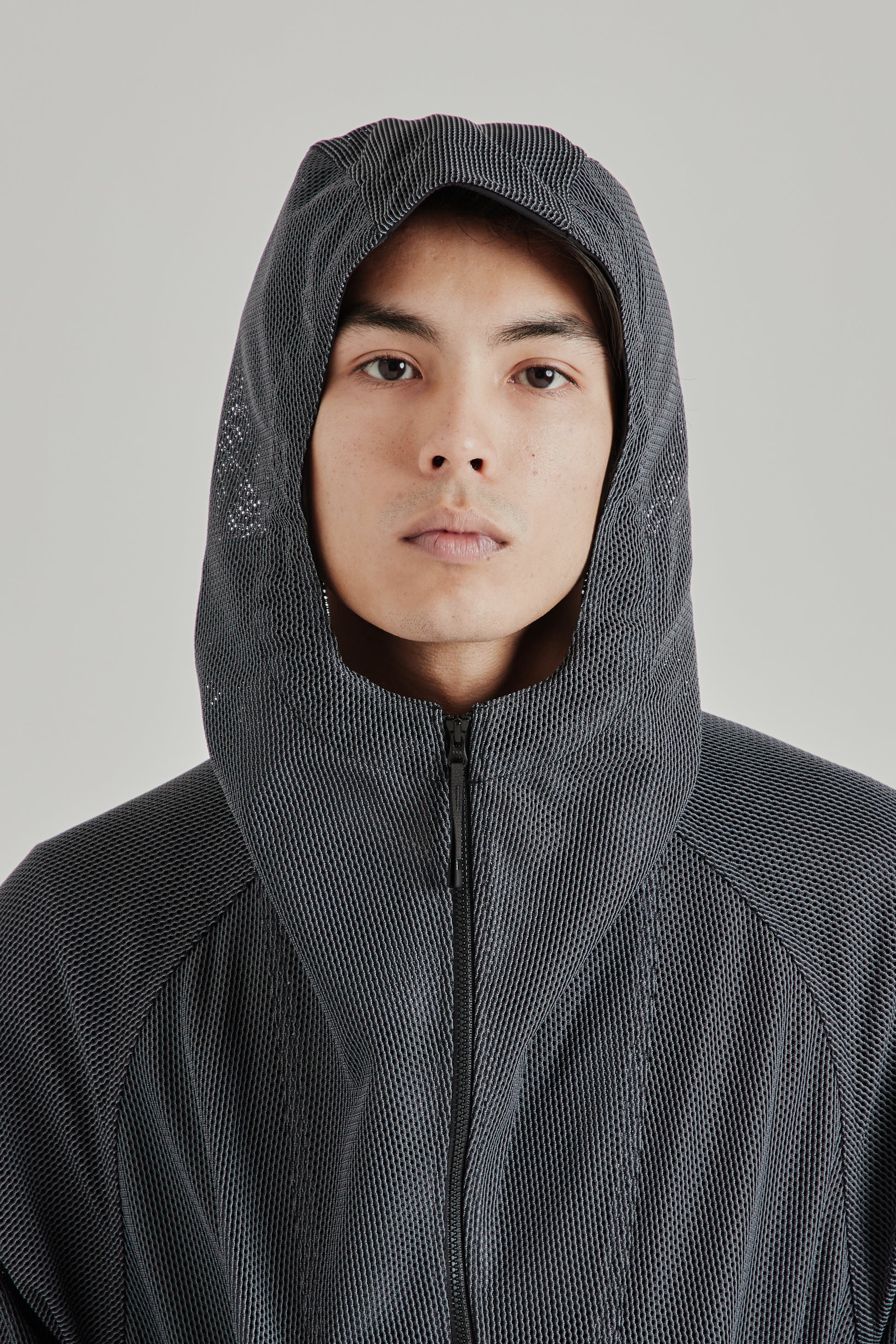 Goldwin SS26 Tonalith Mesh Hooded Jacket Black1944