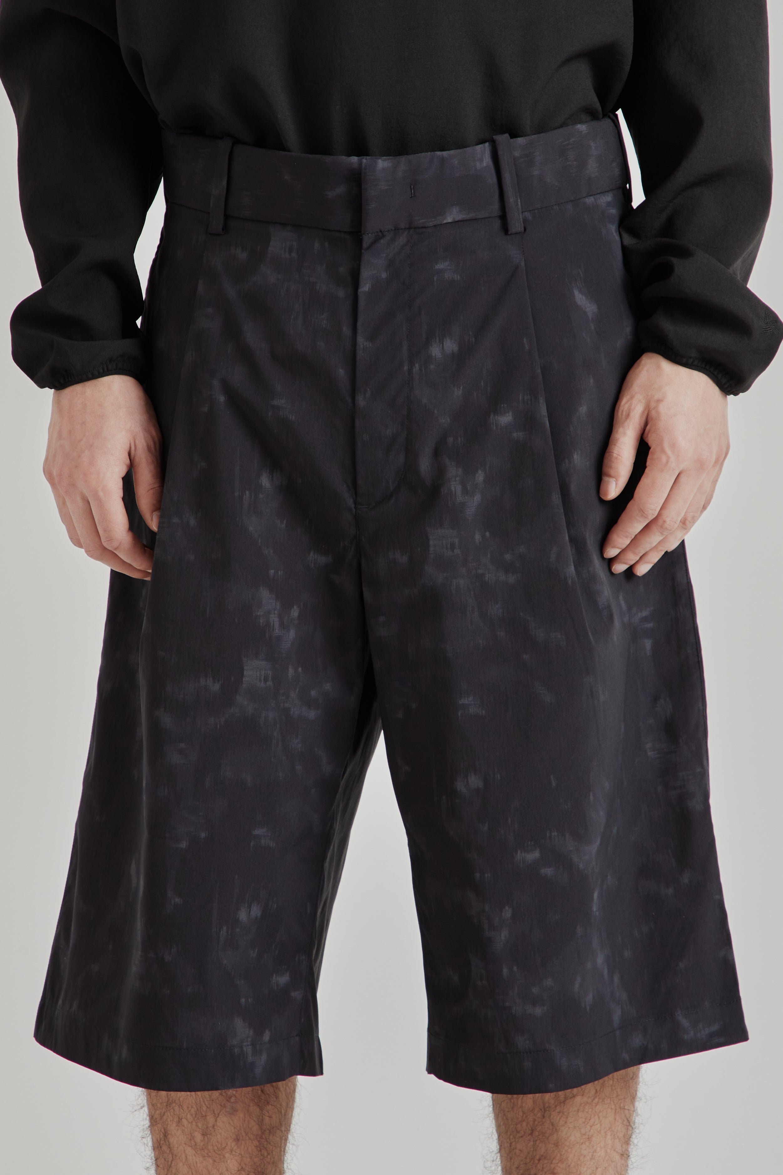 【極美品】OAMC×Goldwin Shorts size:2(M) Black Goldwin Yurameki Shorts - Black | Wallace Mercantile Shop