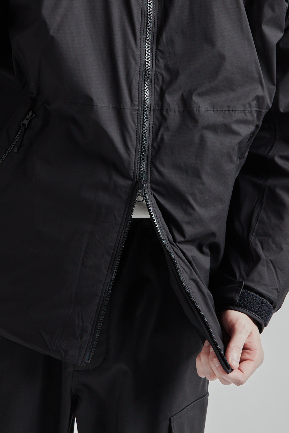 Goldwin Windstopper by Gore-Tex Labs Puffy Jacket Black 11