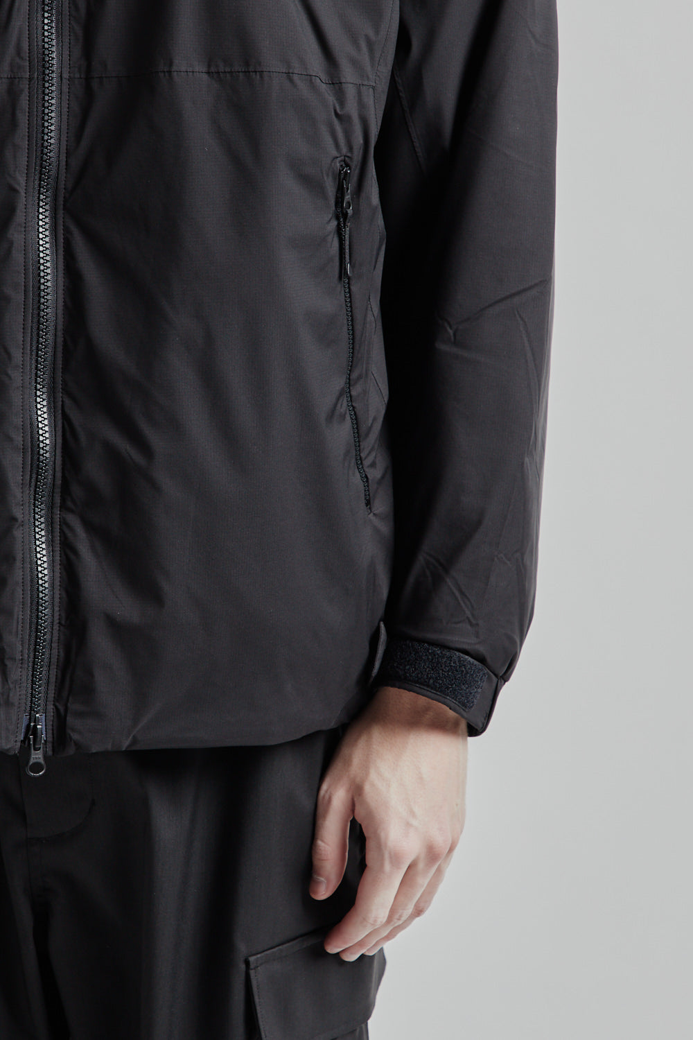 Goldwin Windstopper by Gore-Tex Labs Puffy Jacket Black 8