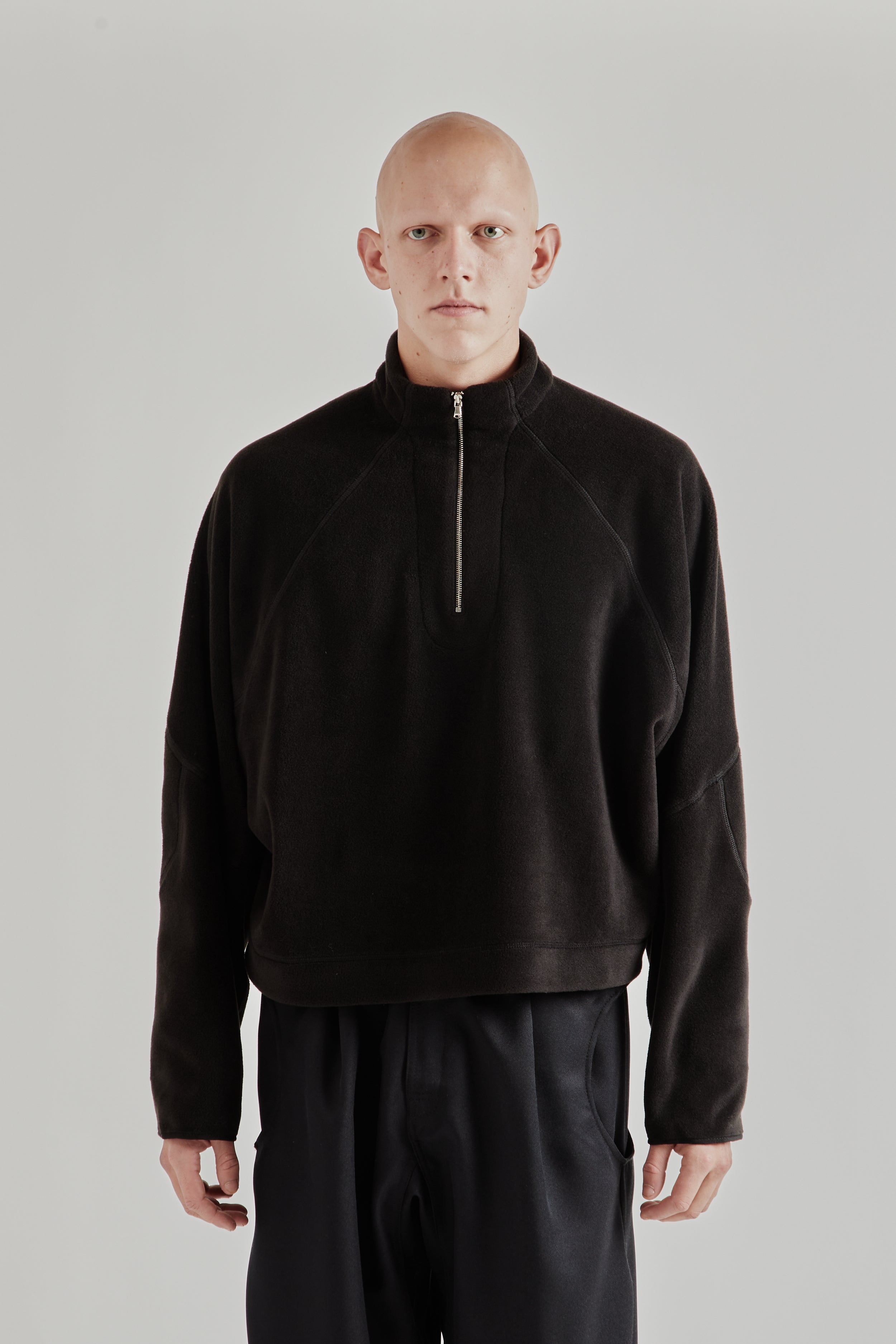 Greg Laboratory Technical Series Q-Zip - Black | Wallace