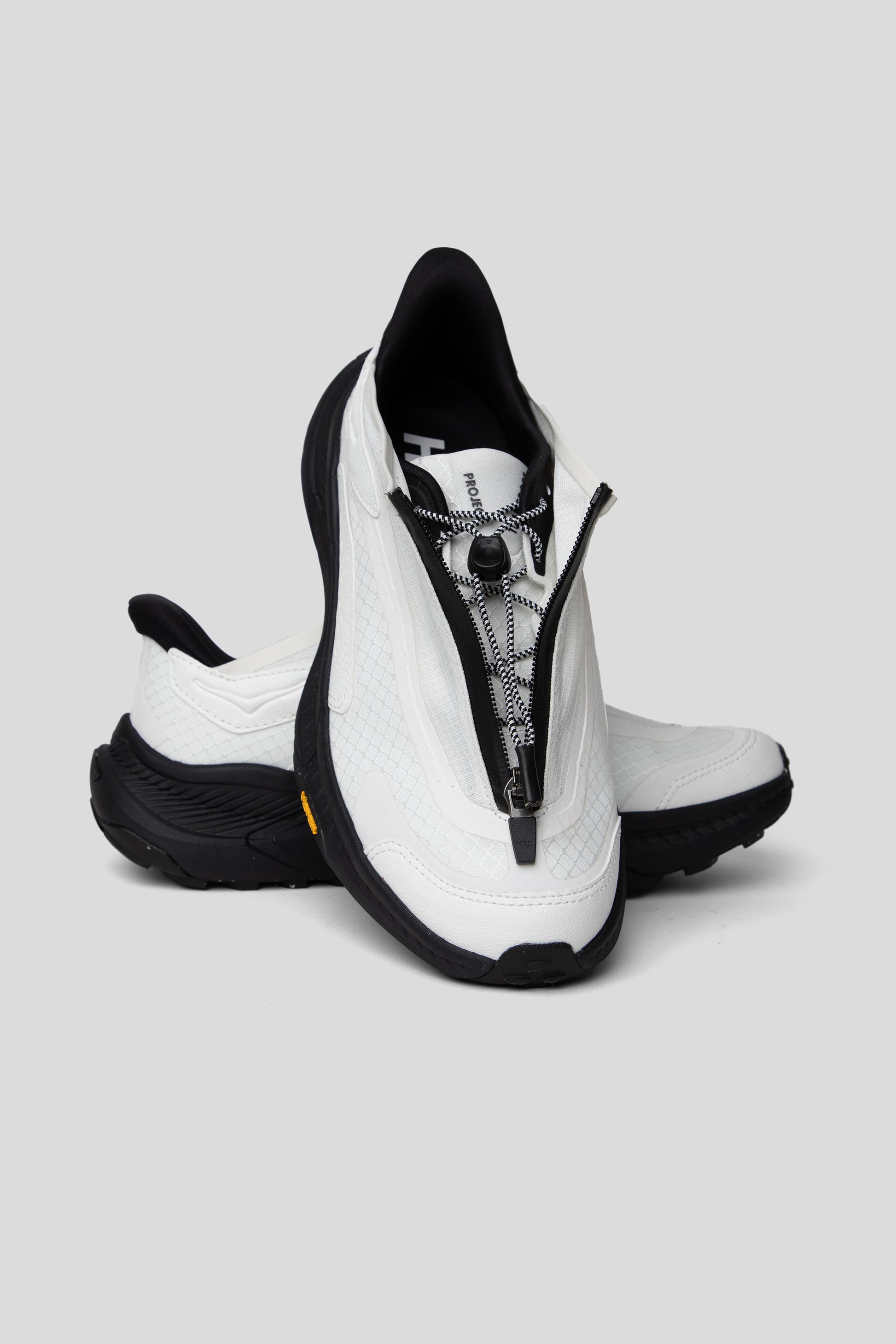 Hoka Project Transport Frost Black 4
