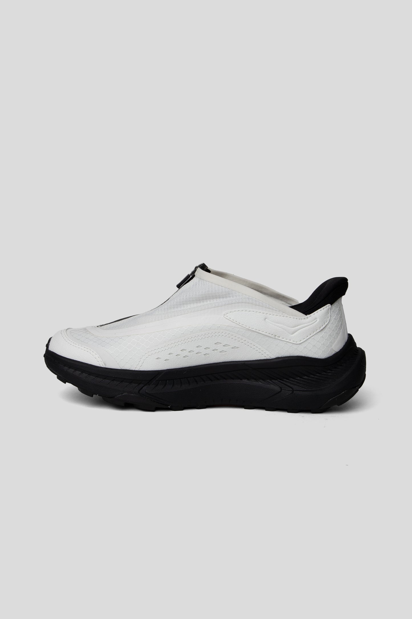 Hoka Project Transport Frost Black 6
